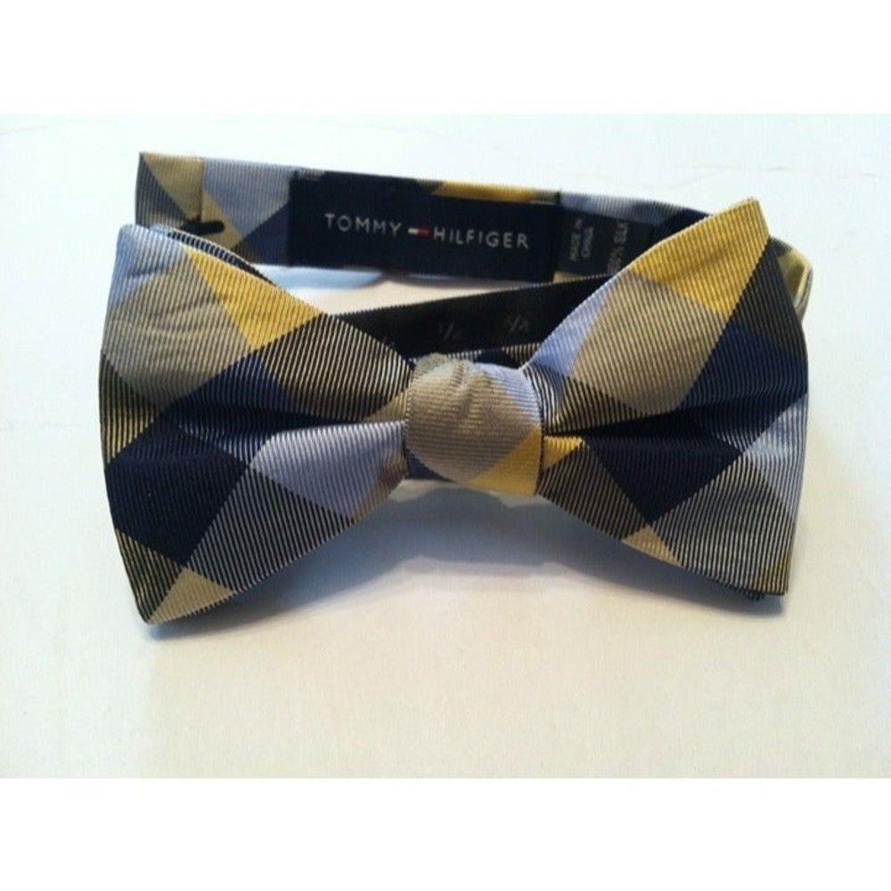 Tommy Hilfiger TOMMY HILFIGER MENS 100%SILK BOW TIE Size ONE SIZE - 3 Thumbnail