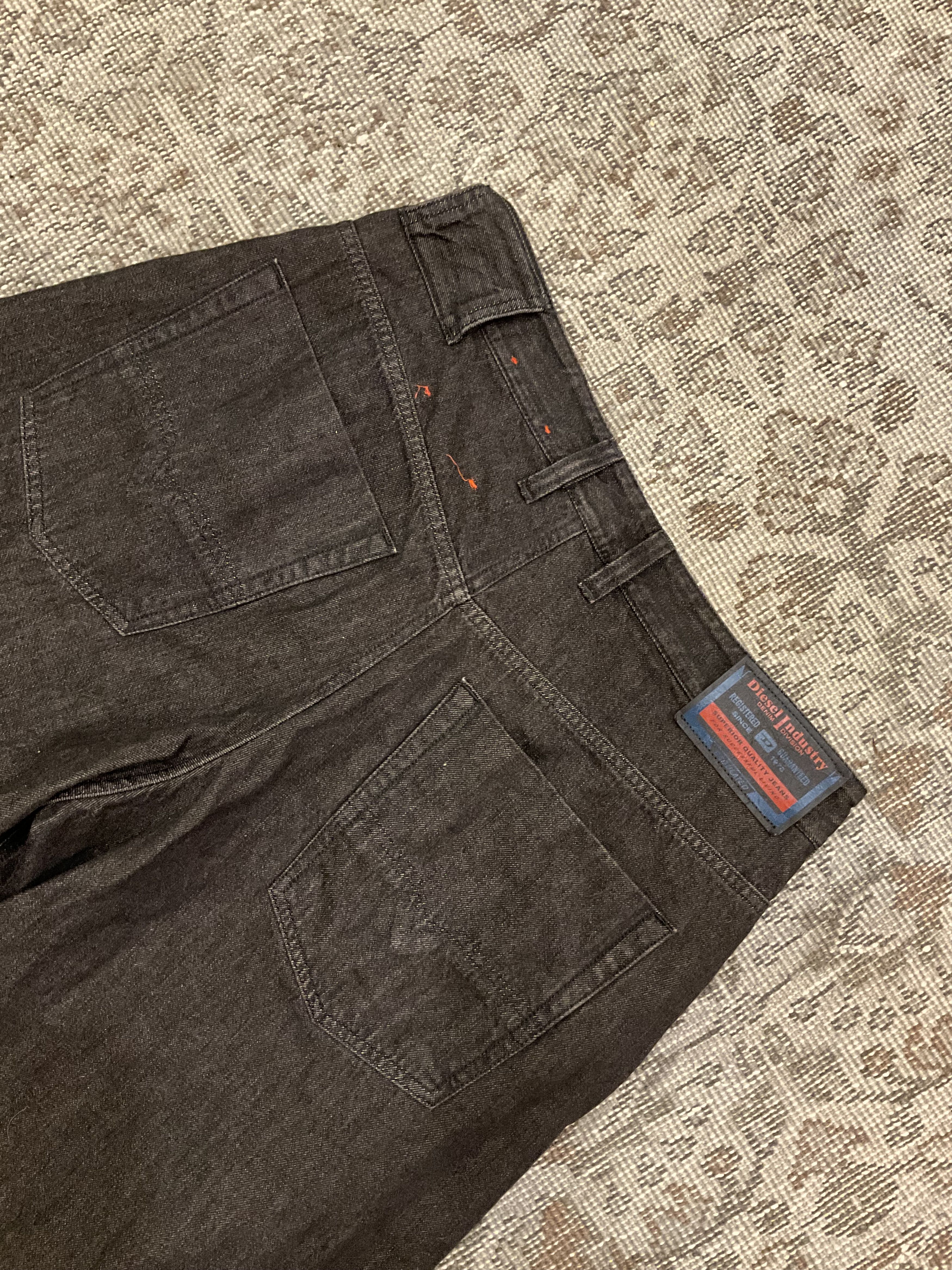 Diesel Diesel 1997 D-ENIM-M Relaxed Wide Leg Jeans Black W32 L32 Size US 32 / EU 48 - 5 Thumbnail