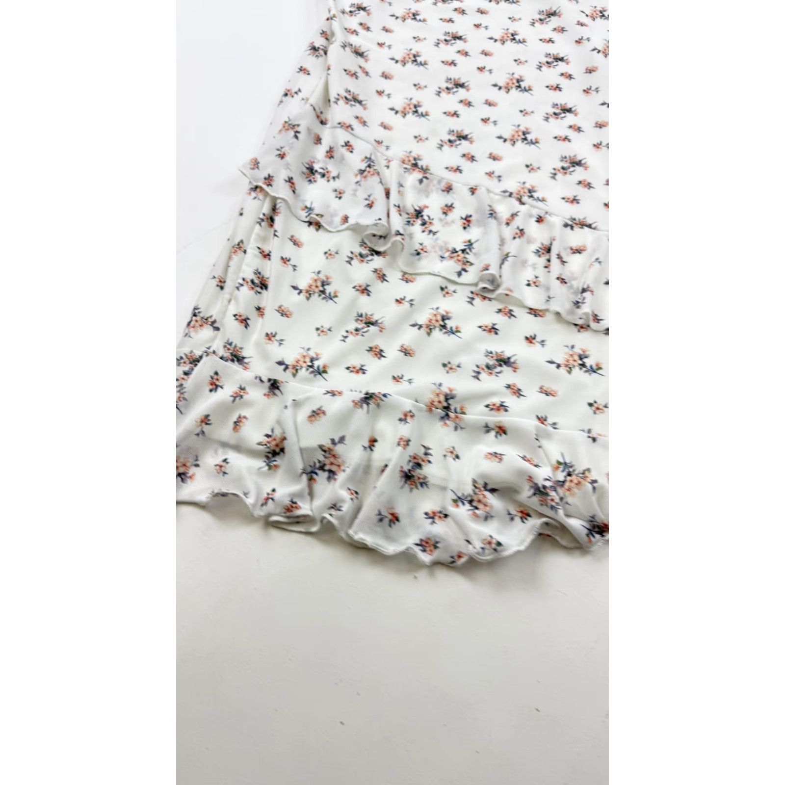Vintage Caution To The Wind Dress Womens Medium White Floral Slip Asymmetrical Ruffle Dress Size M / US 6-8 / IT 42-44 - 3 Thumbnail