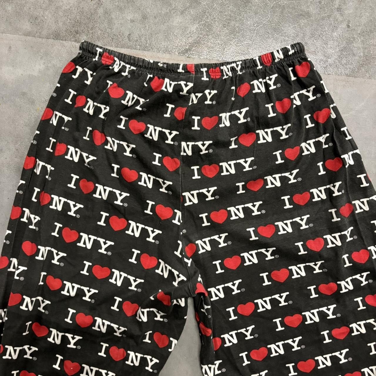 Vintage Vintage Y2K/2000s Baggy Wideleg Black I Heart New York Pajama SweatPants! Size US 34 / EU 50 - 6 Thumbnail