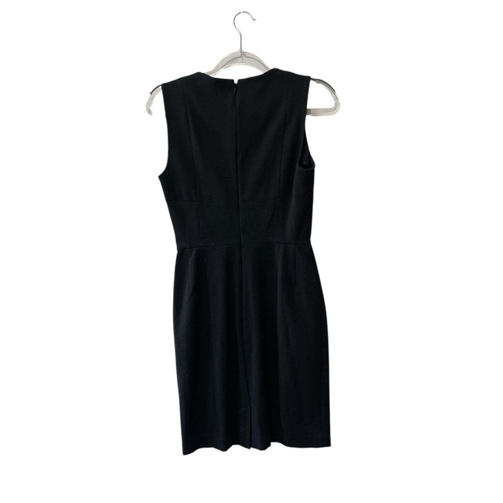 black dress banana republic Strapless Asymmetric Midi Vneckline with structured finish Banana Republic Size 2 Black