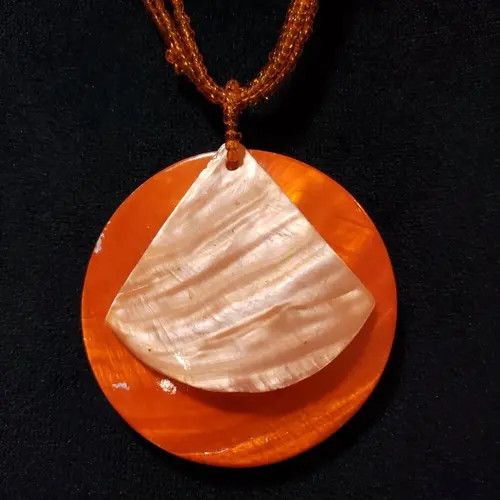 Vintage Round Mother Of Pearl Necklace Size ONE SIZE - 3 Thumbnail