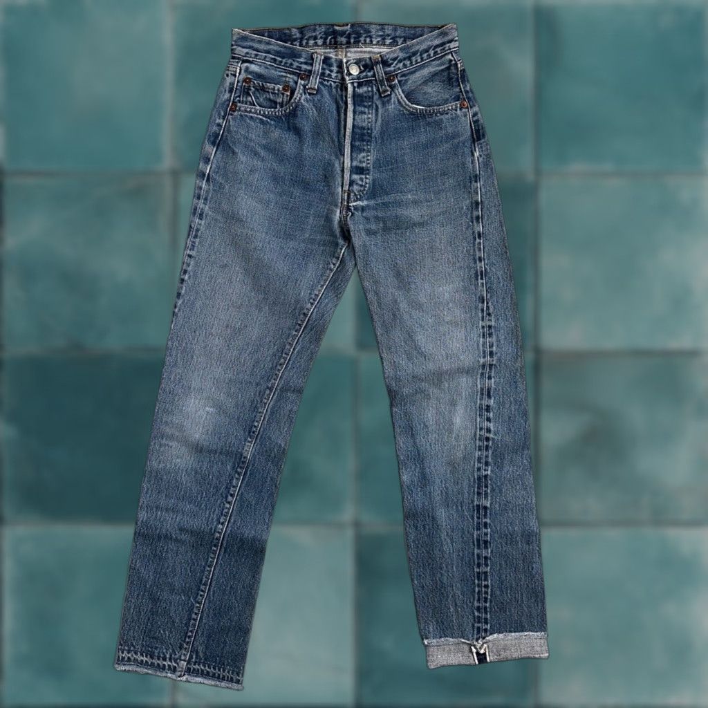Levi's VINTAGE Levi's 501 Jeans Mens Classic Denim Blue 29x33 70s 80s Selvedge Redline 501 XX Size US 29 - 1 Thumbnail