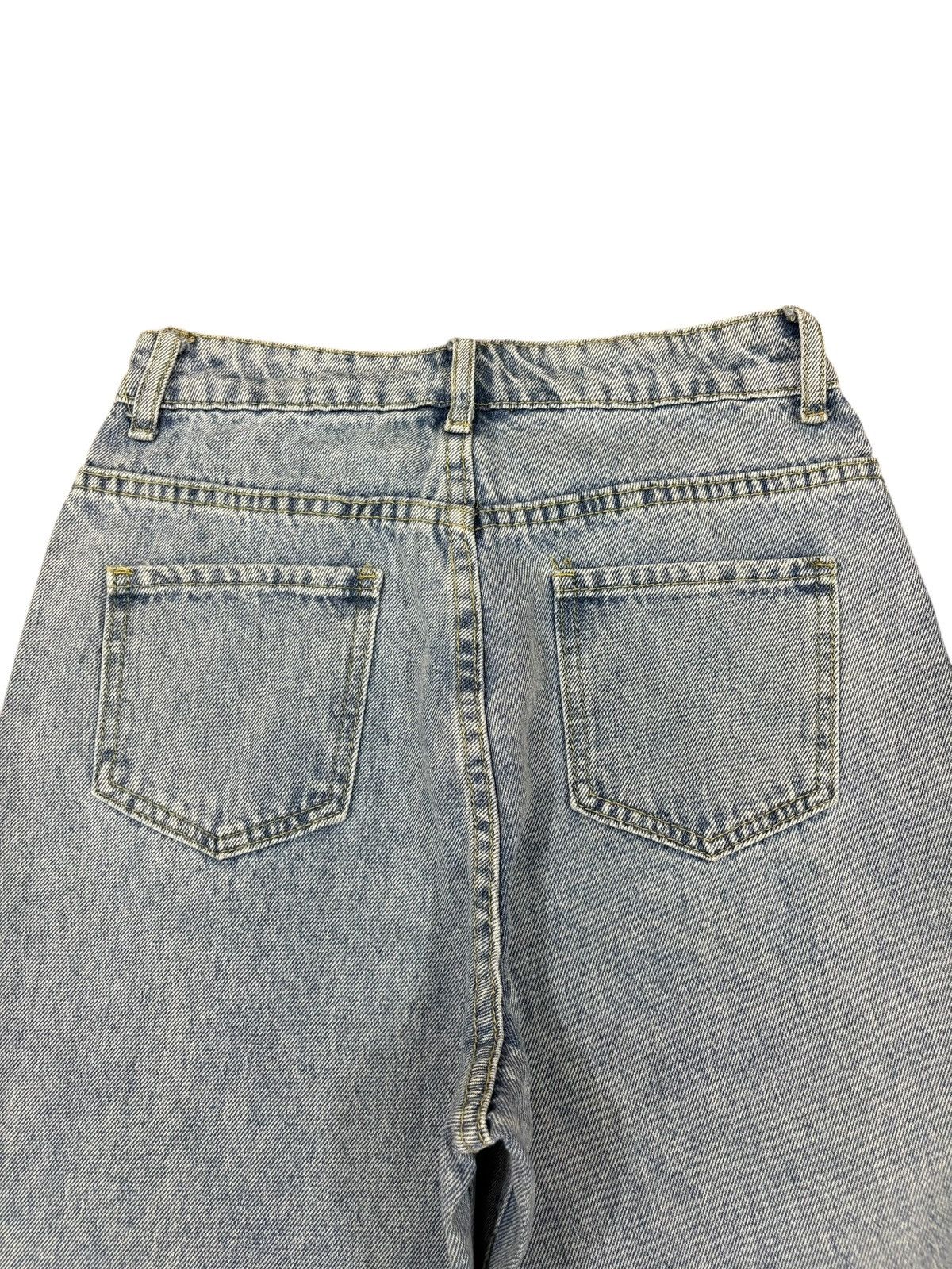 Shein Vintage Shein Flaming Jesus Printed Distressed Baggy Jeans Size 26" / US 2 / IT 38 - 8 Thumbnail