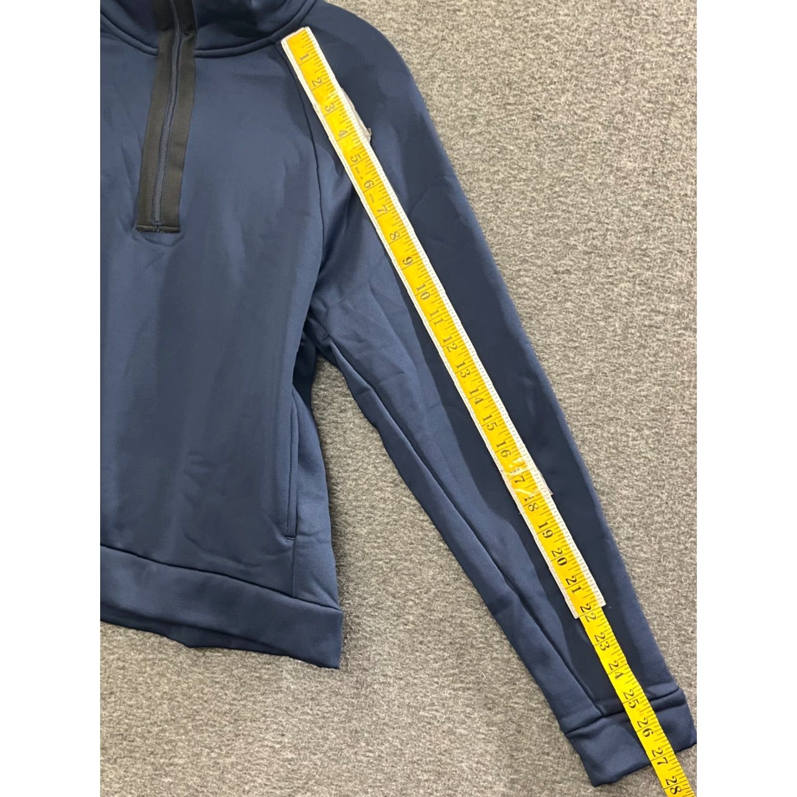 Nike Nike Therma-Fit Tour Performance Women's Small Navy 1/4 Zip Pullover Shirt Active Gym & Training Womens Nike Dri-Fit Modern 90s Style Blue Size S / US 4 / IT 40 - 5 Thumbnail