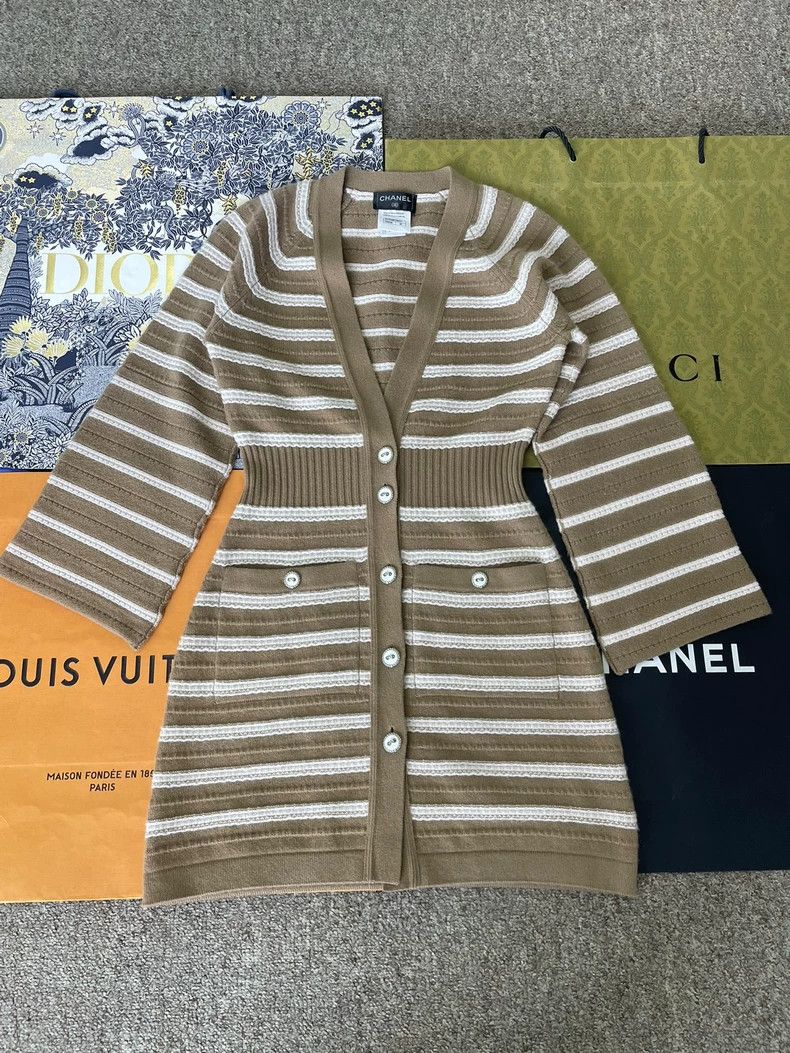 Chanel Chanel Striped Cashmere Knit Dress Size US S / EU 44-46 / 1 - 1 Thumbnail