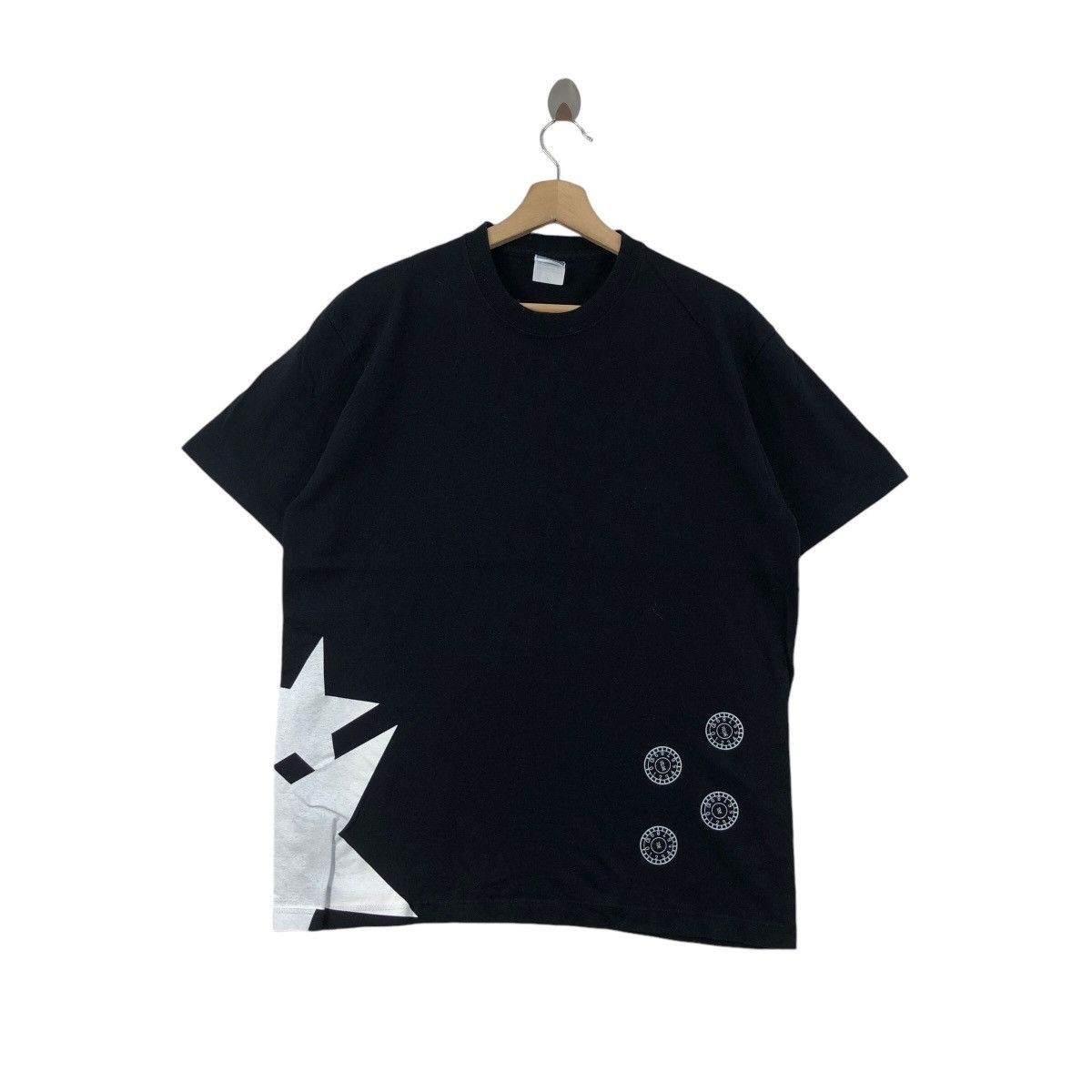 Anime × Band Tees D2B Dai 2 Bungeibu Band Tee Shirt Japan Anime Size US L / EU 52-54 / 3 - 1 Thumbnail