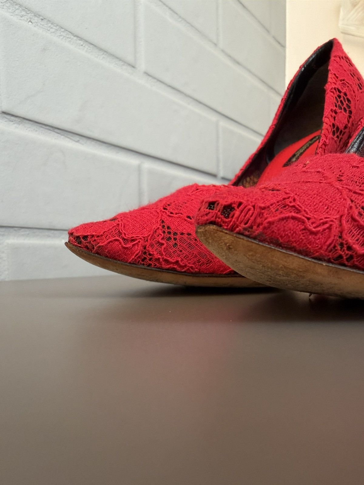 Dolce & Gabbana Lace high-heeled shoes Red Size 37 Size US 7 / IT 37 - 12 Thumbnail