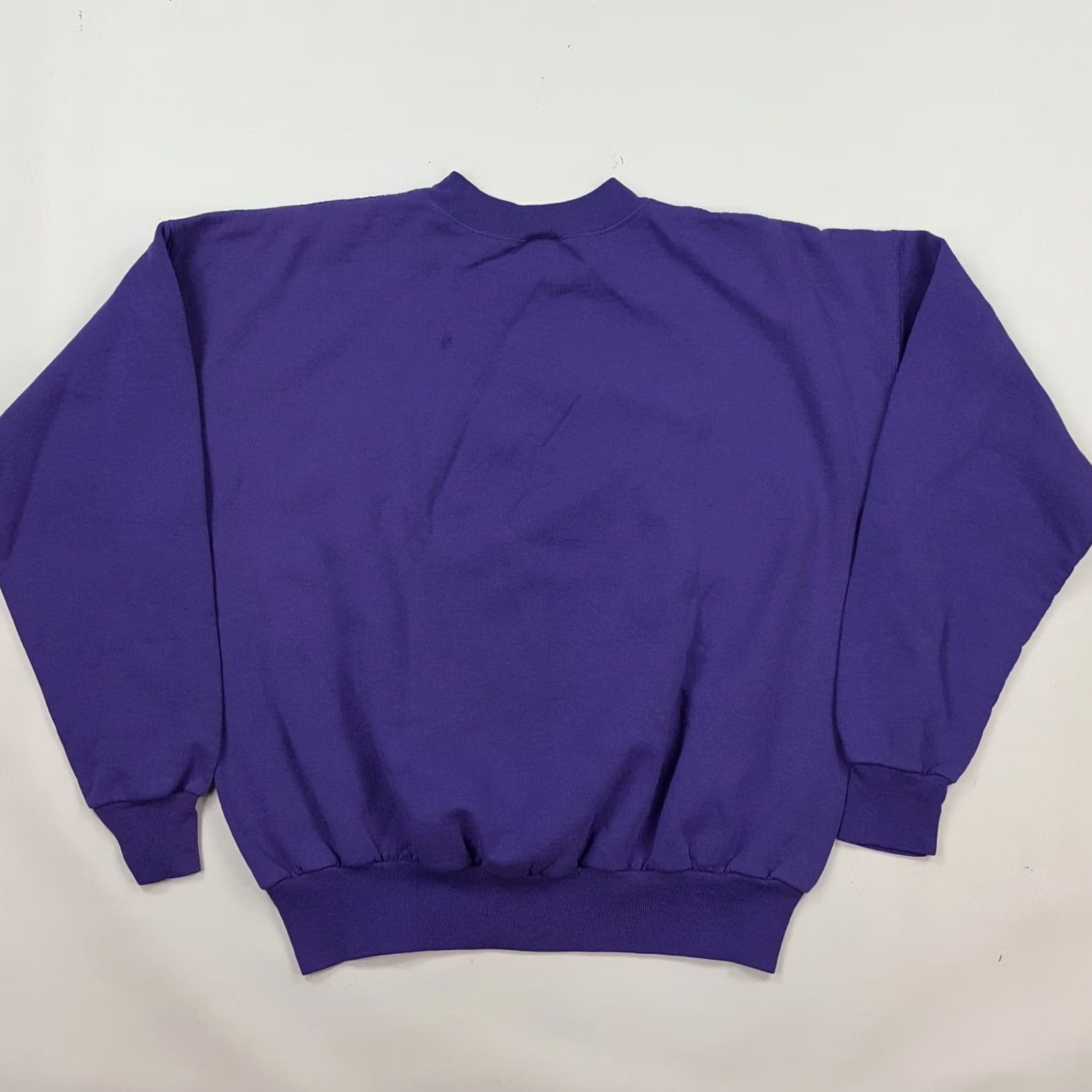 Hanes VINTAGE Stoughton Vikings Size L Purple NCAA School Crewneck Sweatshirt Size US L / EU 52-54 / 3 - 6 Thumbnail