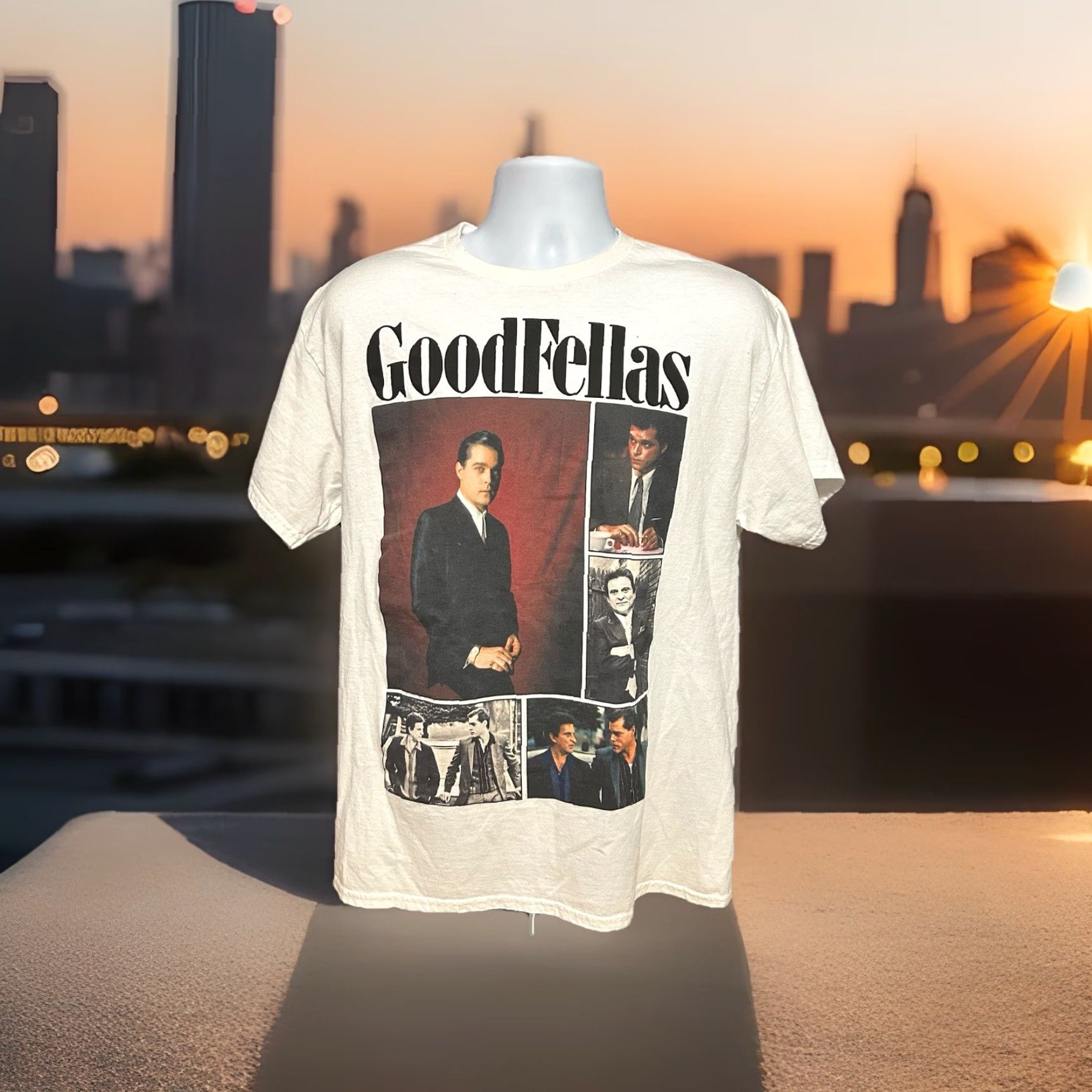 Doublet Goodfellas Movie Shirt Men L White Short Sleeve Crew Neck Double-Sided Logo Vintage No Size US L / EU 52-54 / 3 - 7 Thumbnail