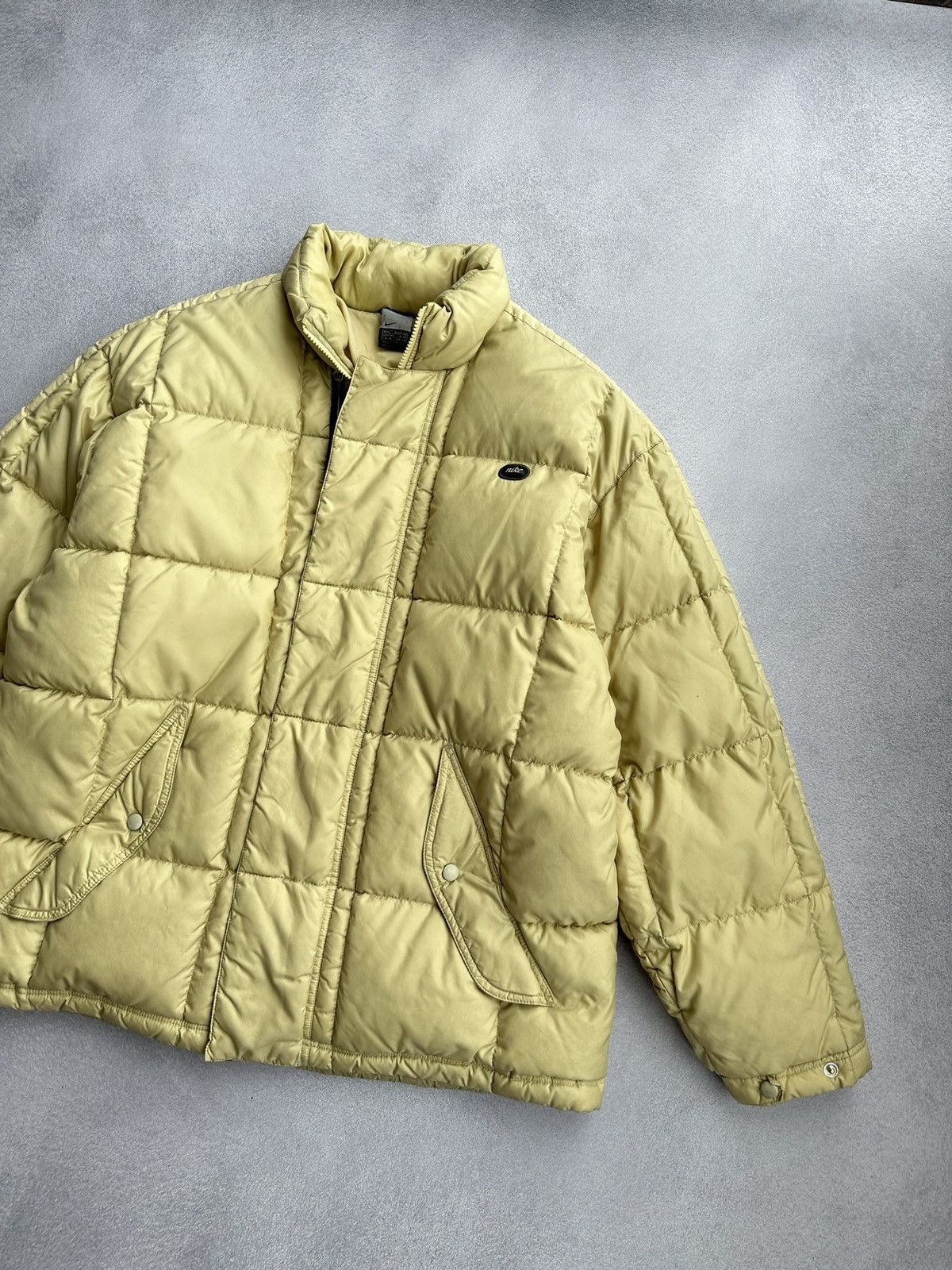 Nike × Vintage Vintage Nike Beige Y2K Heavy Puffer Jacket Size US L / EU 52-54 / 3 - 4 Thumbnail