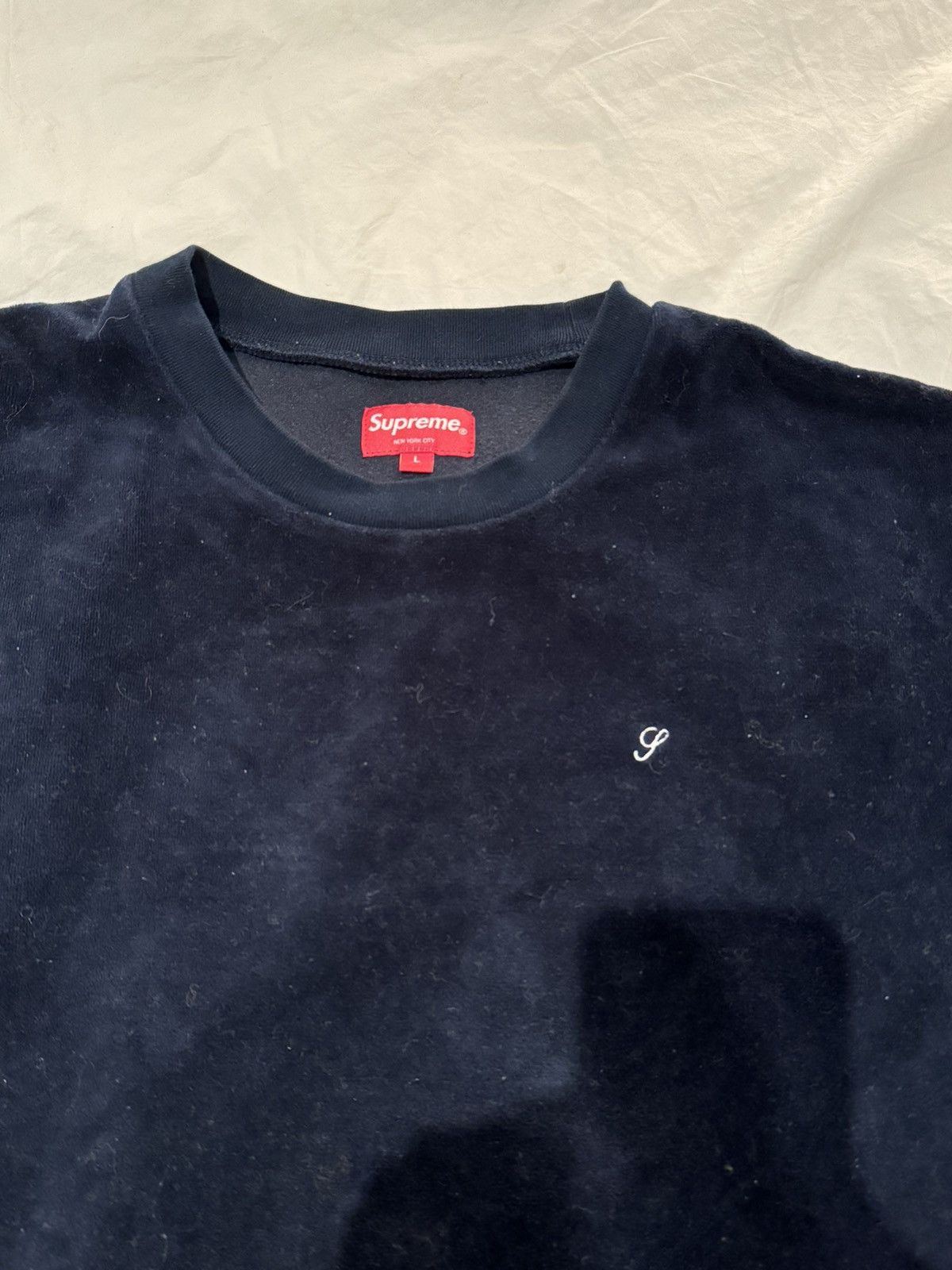 Supreme Supreme velour navy crew neck Size US L / EU 52-54 / 3 - 2 Thumbnail