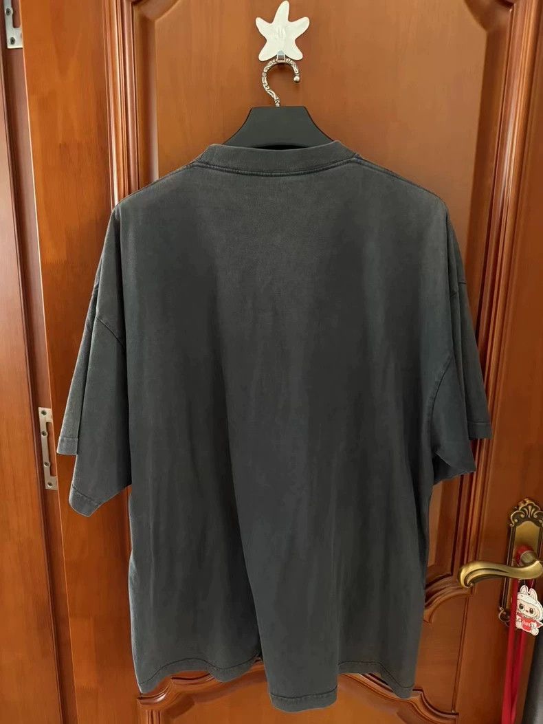 Balenciaga Balenciaga Bat short sleeve Size US L / EU 52-54 / 3 - 2 Thumbnail