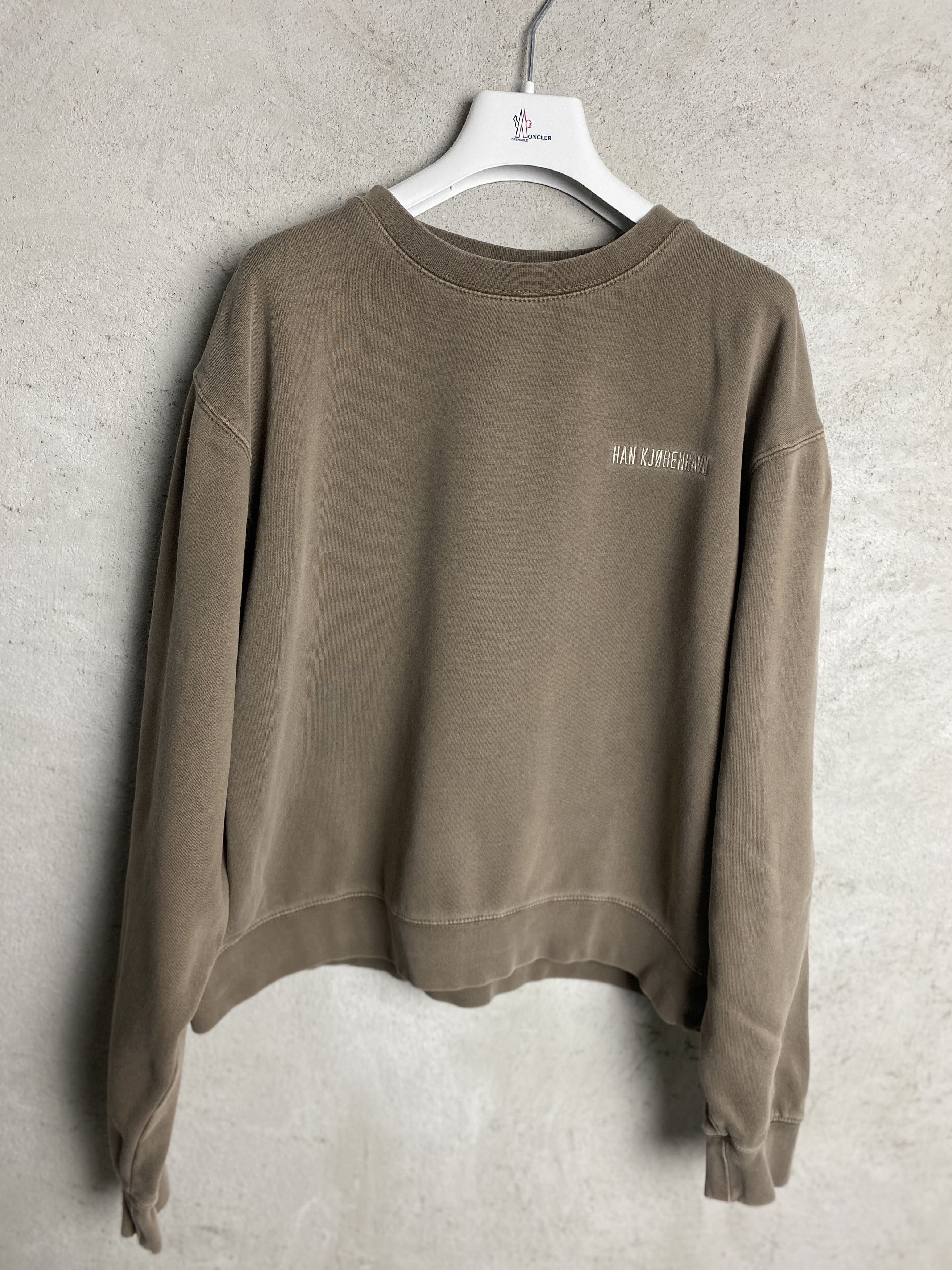 Han Kjobenhavn Han Kjobenhavn small logo crewneck sweatshirt boxy Size L / US 10 / IT 46 - 1 Thumbnail
