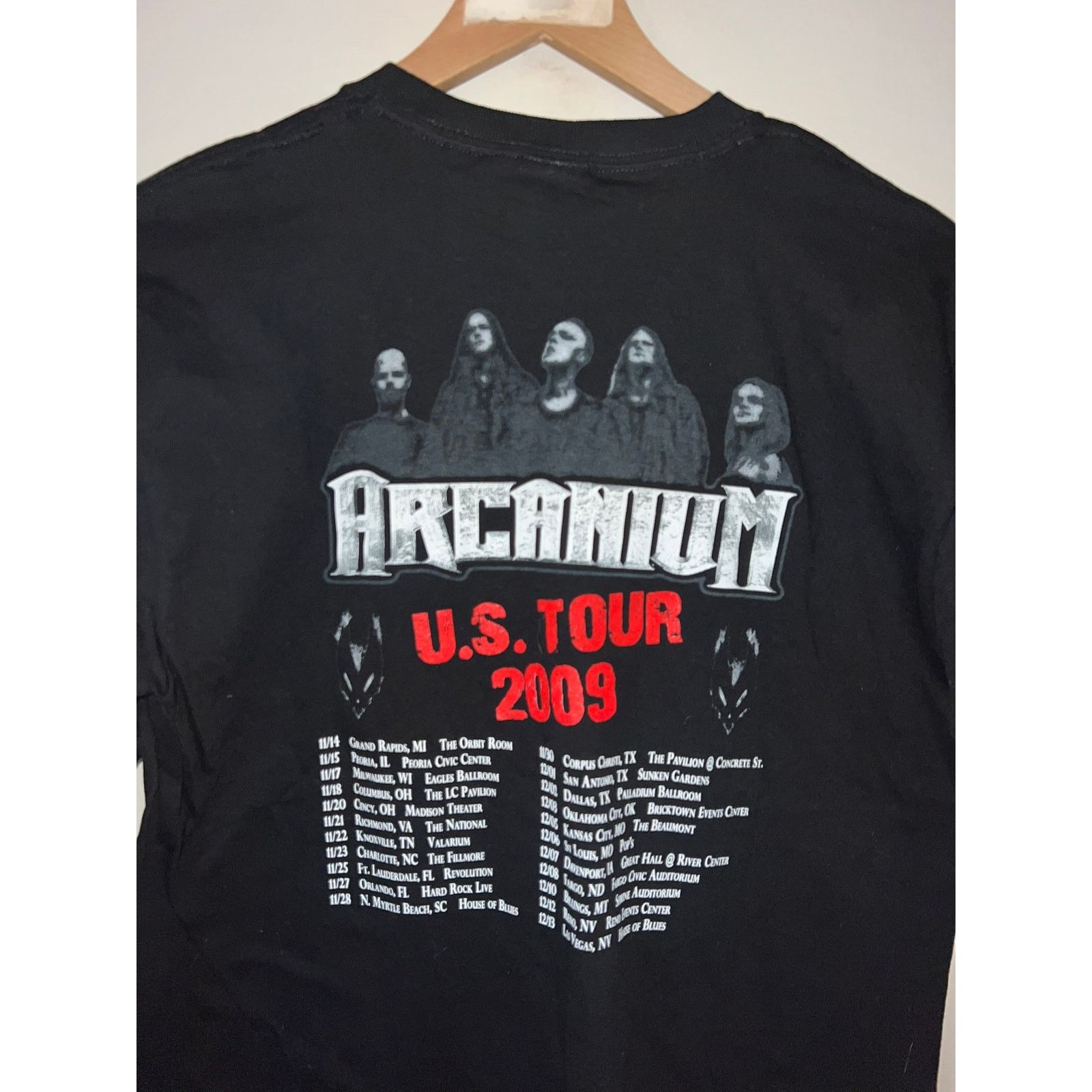 Gildan 2009 US Tour Arcanium Metal Music Tour Shirt Tee 2000s M Size US M / EU 48-50 / 2 - 7 Thumbnail