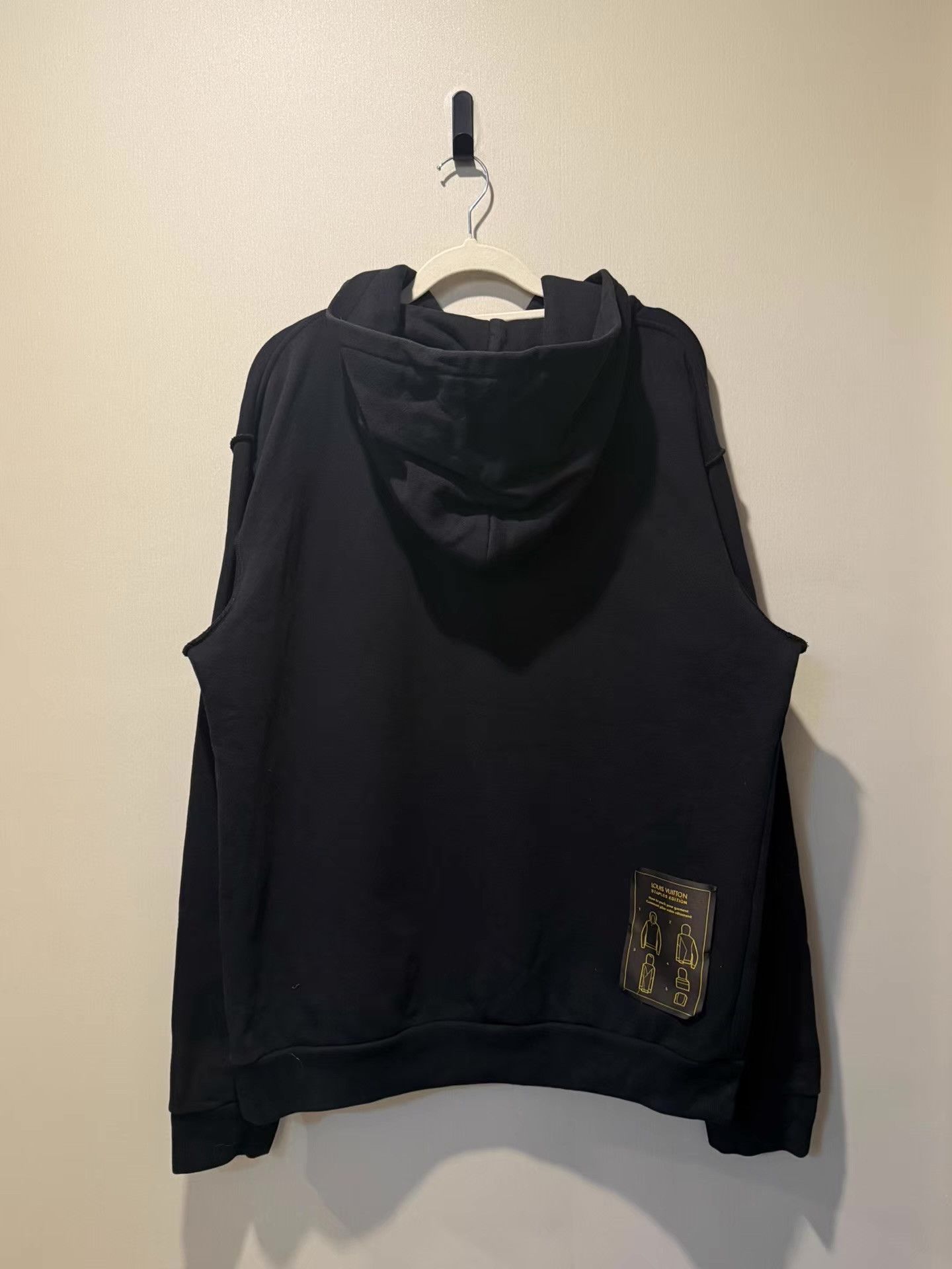 Louis Vuitton LOUIS VUITTON LV Safety Pin & Manual Print Hoodie Ｑ20 Size US XL / EU 56 / 4 - 6 Thumbnail