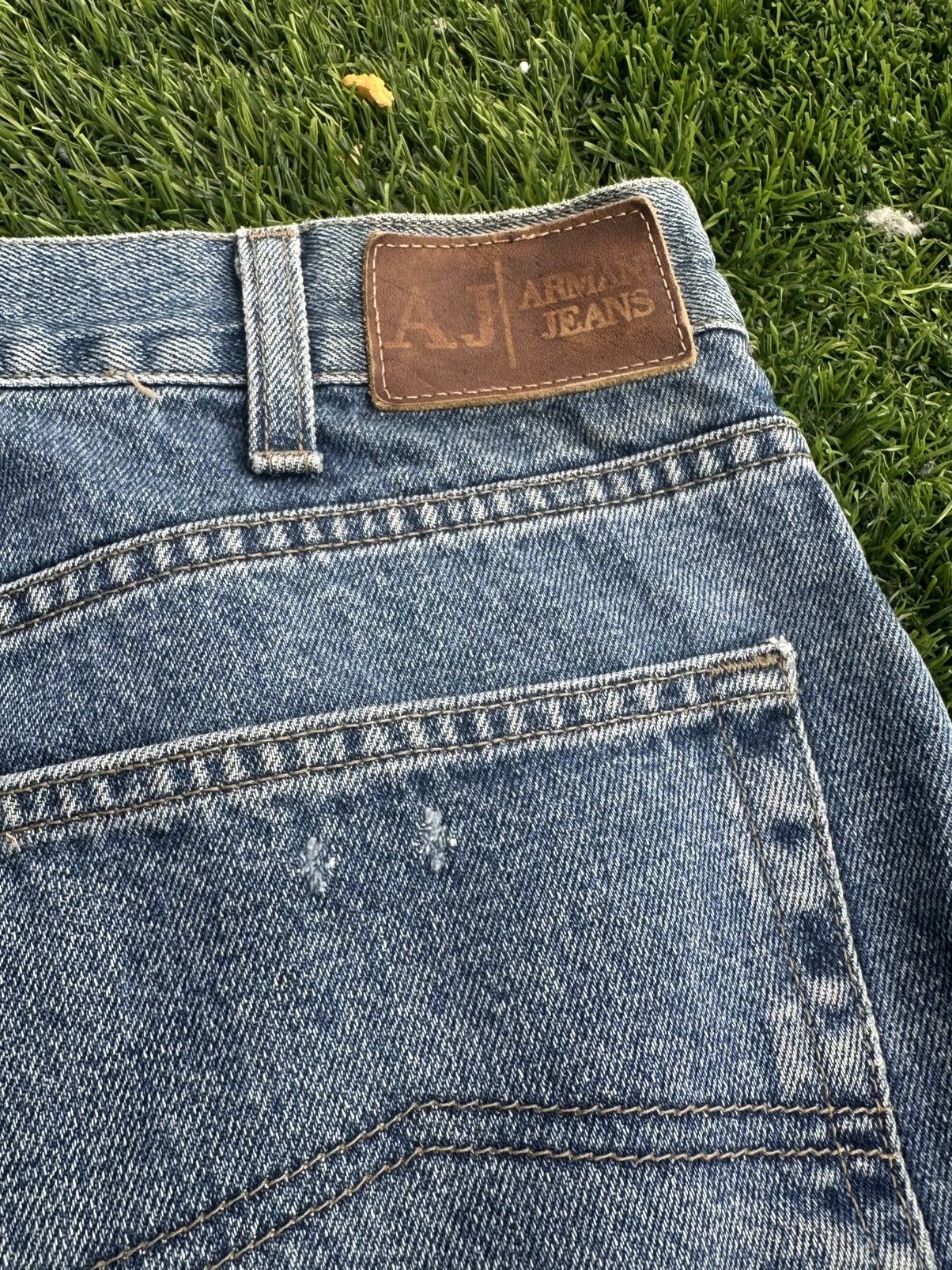 Giorgio Armani Vintage Armani Jeans Size US 32 / EU 48 - 3 Thumbnail
