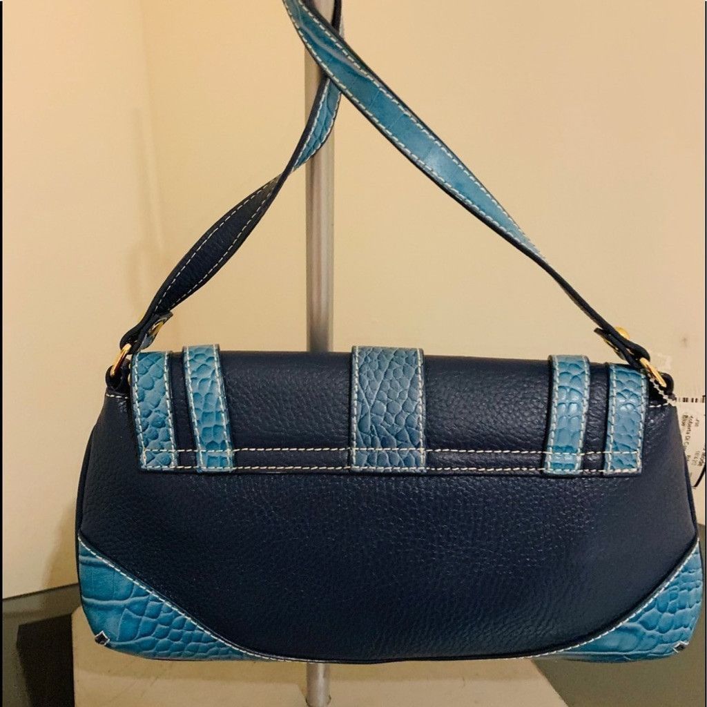 Roberta di Camerino 💲💰SALE💰💲Roberta DiCamerino authentic purse Size ONE SIZE - 3 Thumbnail