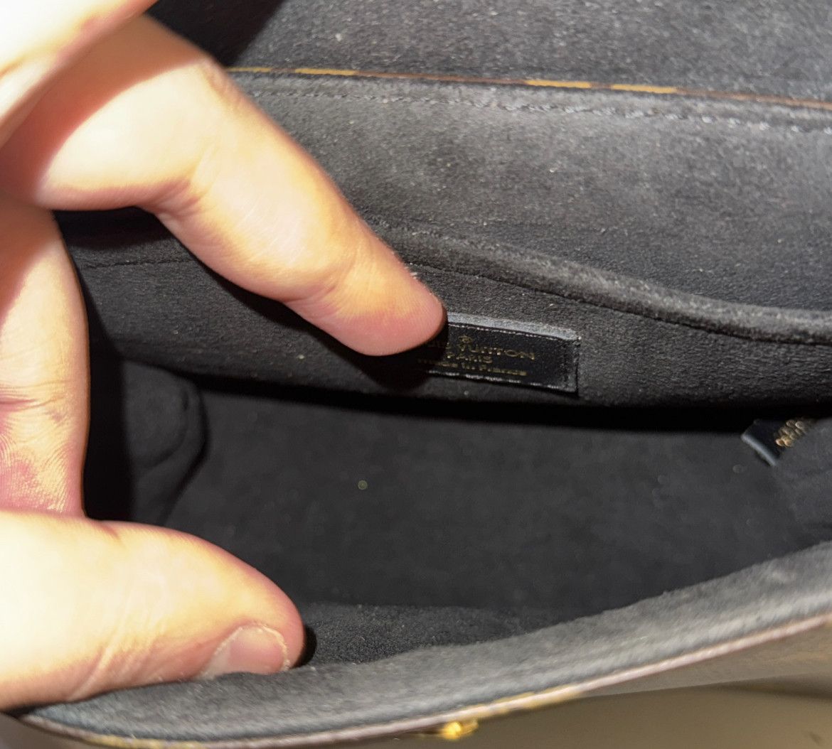 Louis Vuitton Louis Vuitton Locky BB bag Size ONE SIZE - 4 Thumbnail