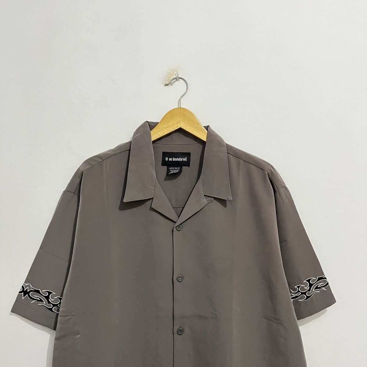 Other No Boundaries Y2K Tribal Flame Brown Shirt Size US L / EU 52-54 / 3 - 2 Thumbnail