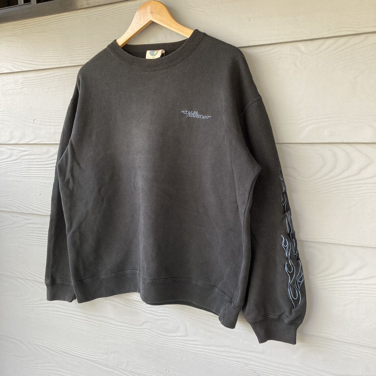 Vintage Vintage Team Goddess Sun Faded Sweatshirt Size US L / EU 52-54 / 3 - 3 Thumbnail