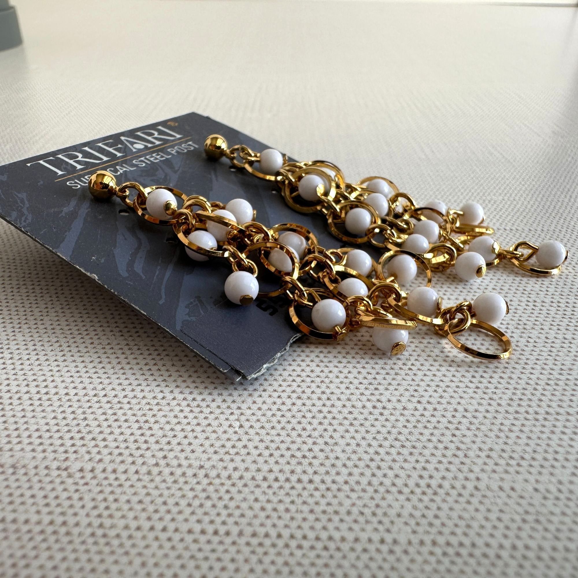 Other Trifari Gold Tone White Bead Cascade Drop Earrings 1990s Sur Size ONE SIZE - 2 Thumbnail