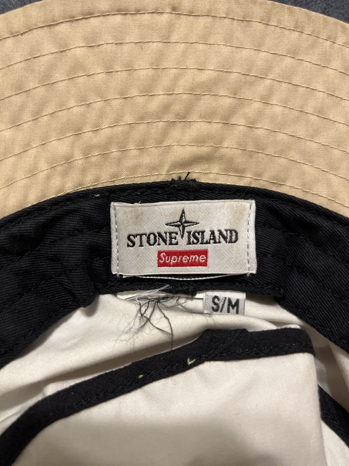 Stone Island × Supreme Stone Island x Supreme Bucket Hat Size ONE SIZE - 2 Thumbnail