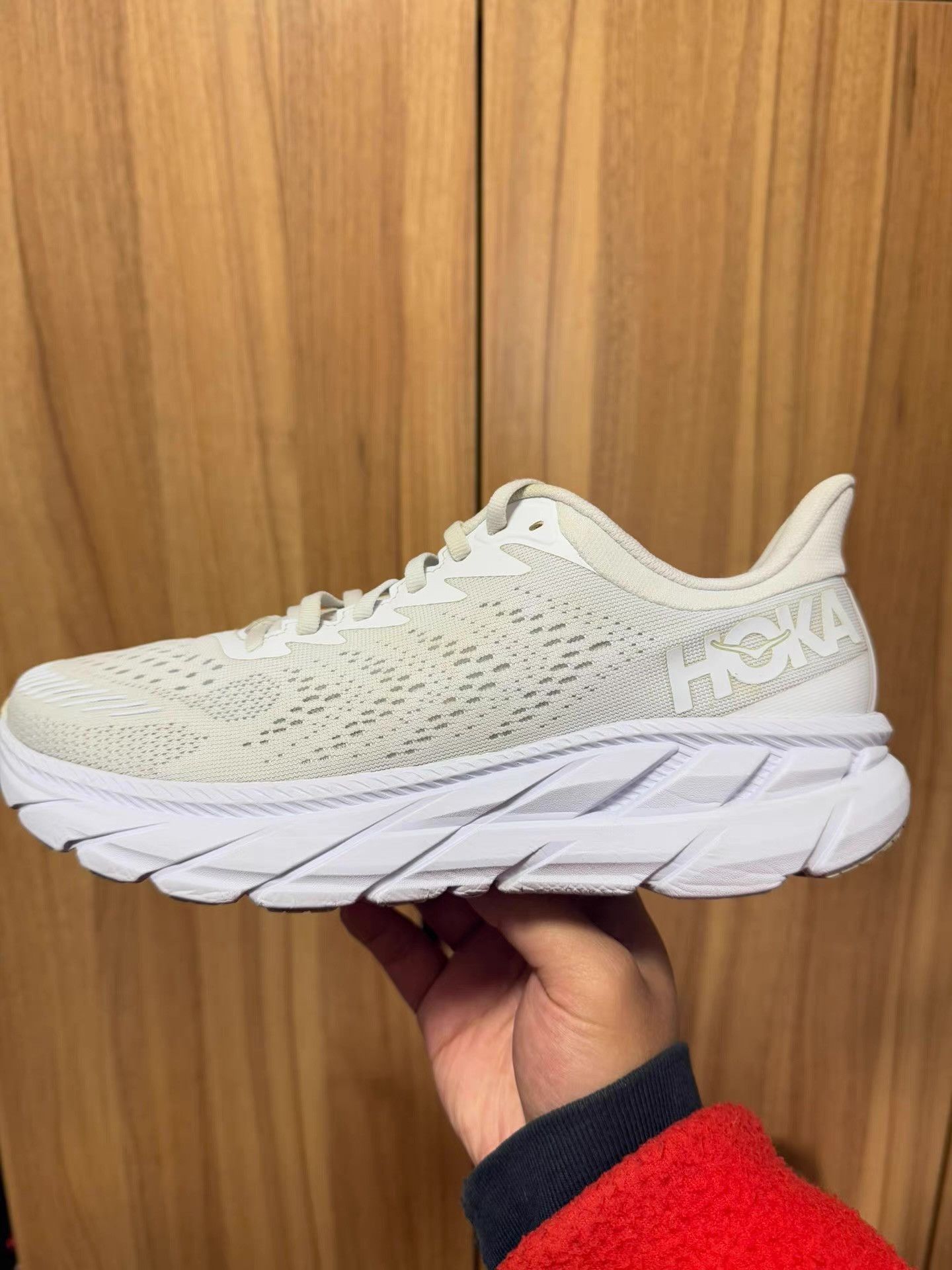 Hoka Genuine HOKA ONE ONE Clifton 7 shoes。 Ｑ20 Size US 8 / EU 41 - 1 Thumbnail