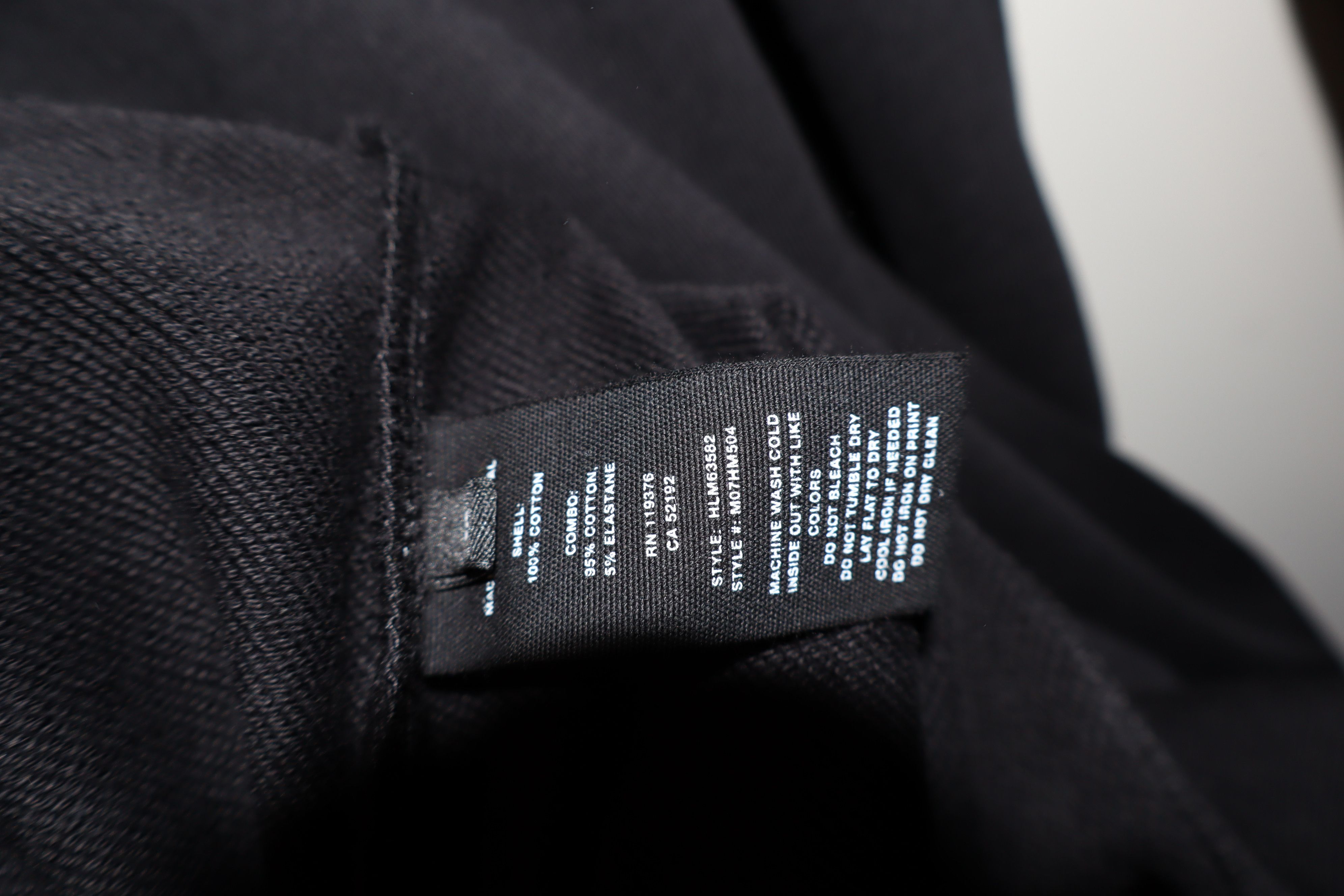 Helmut Lang distorted logo print hoodie Size US L / EU 52-54 / 3 - 9 Thumbnail