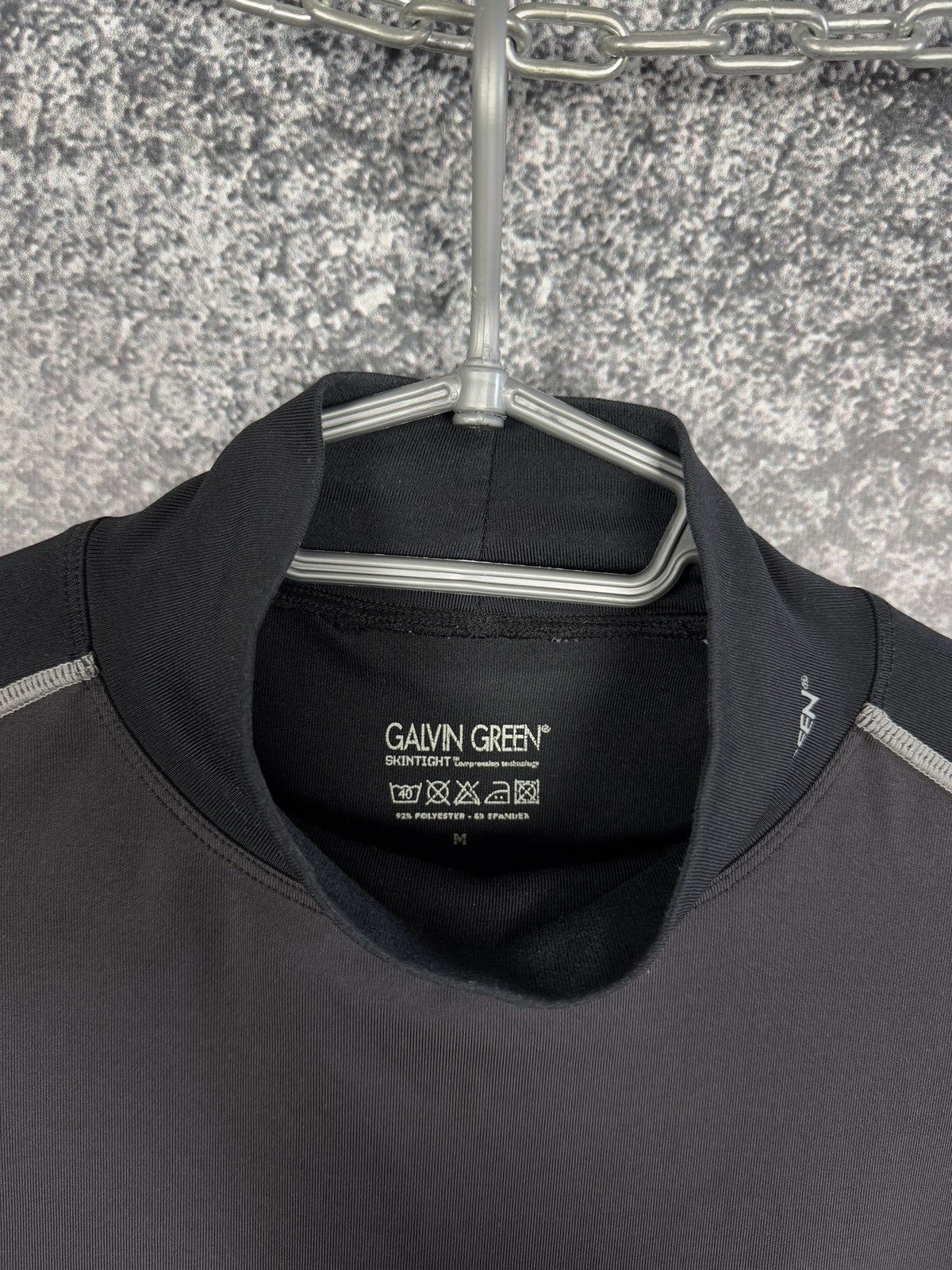 Galvin Green Galvin Green Skintight Compression Long Sleeve Golf Top Sz M Size US M / EU 48-50 / 2 - 8 Thumbnail