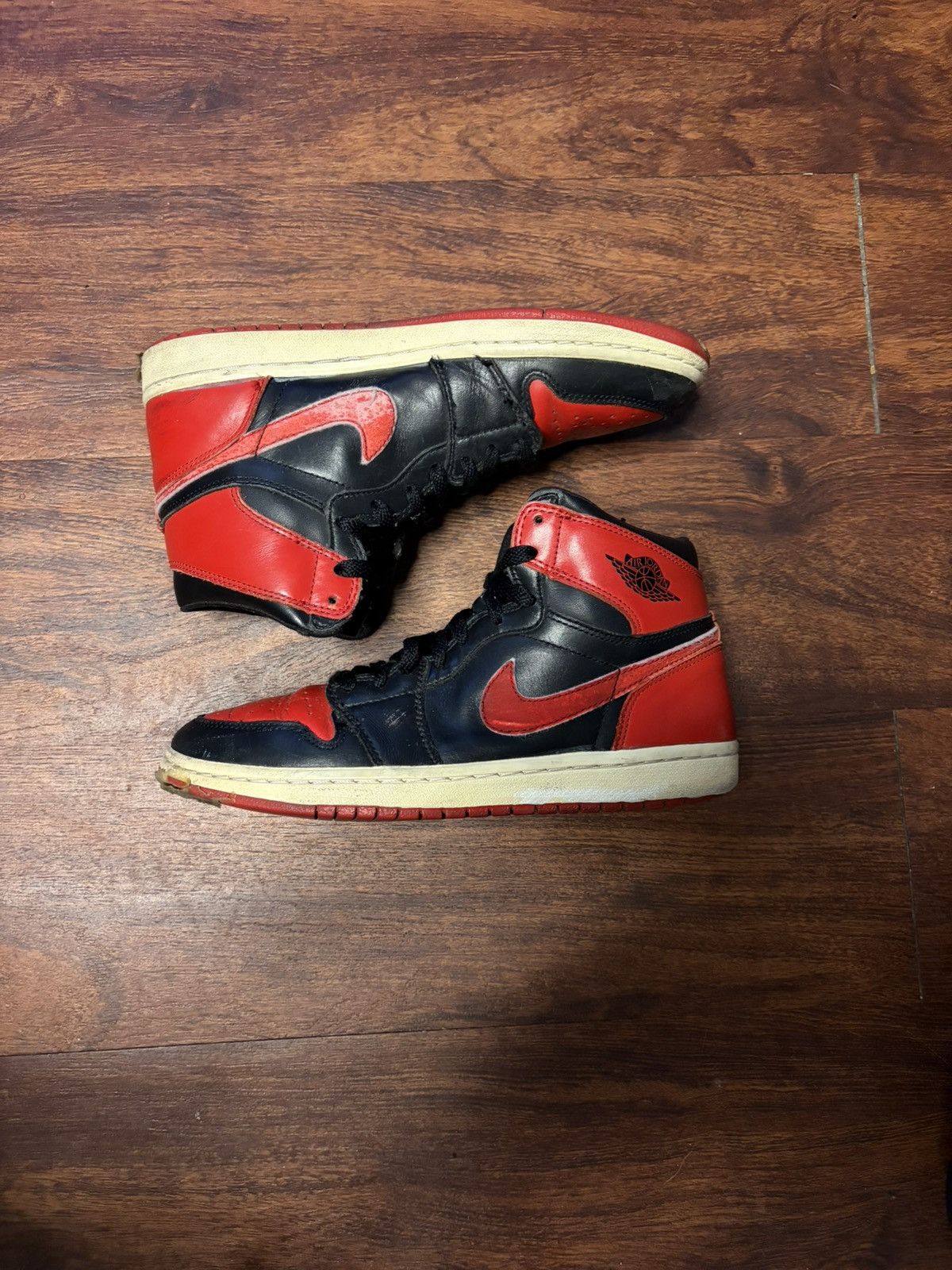 Jordan Brand Nike Air Jordan 1 “Bred” (2001) Size US 7.5 / EU 40-41 - 2 Thumbnail