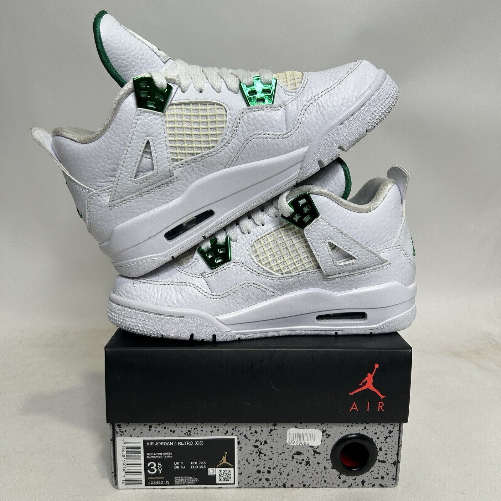 Jordan Brand Nike Shoes Air Jordan 4 Retro GS “Metallic Green” 2024 Size US 5 / IT 35 - 4 Thumbnail