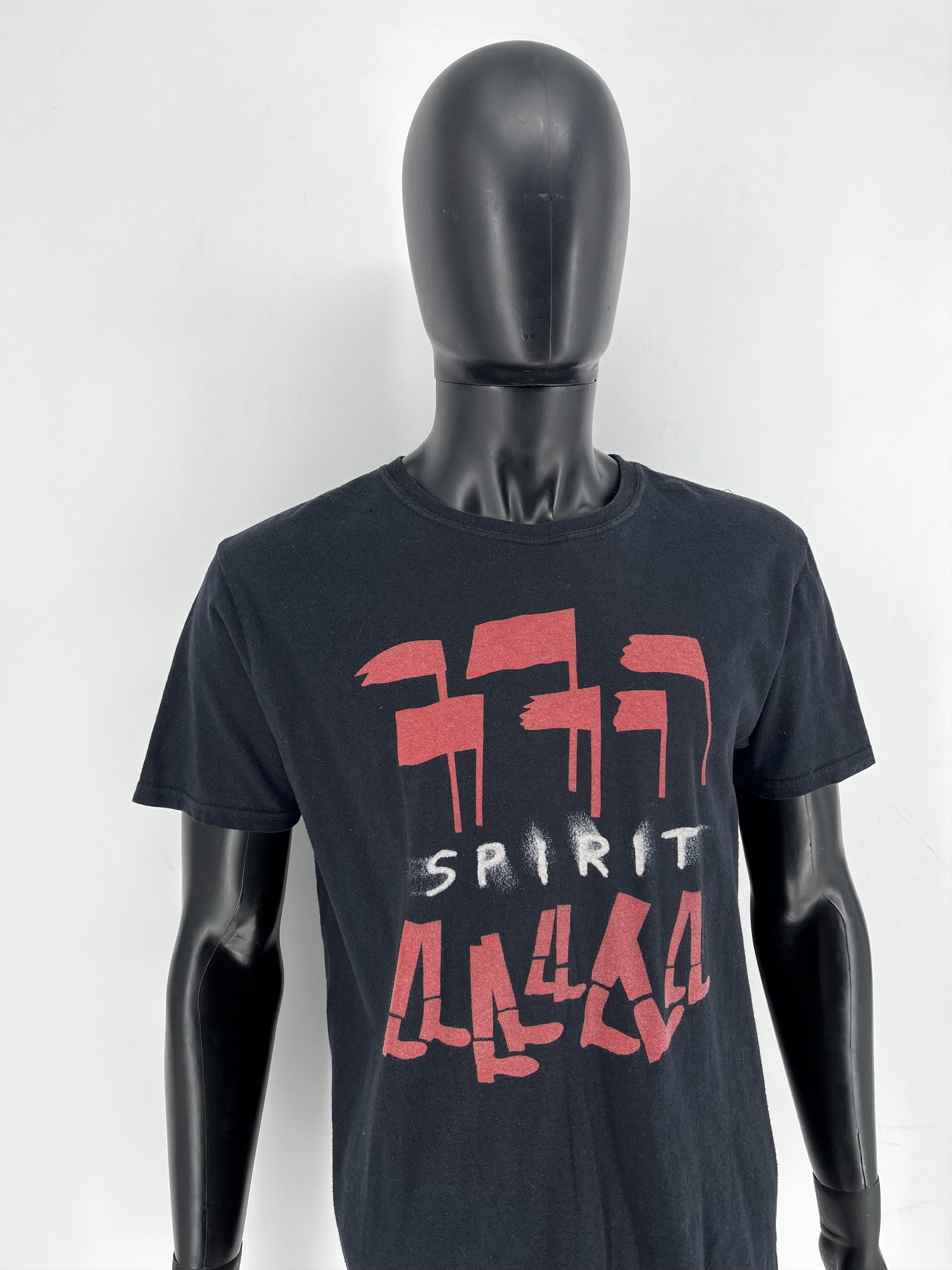 Band Tees Depeche Mode Global “Spirit” Tour 2018 T-Shirt Size US M / EU 48-50 / 2 - 4 Thumbnail