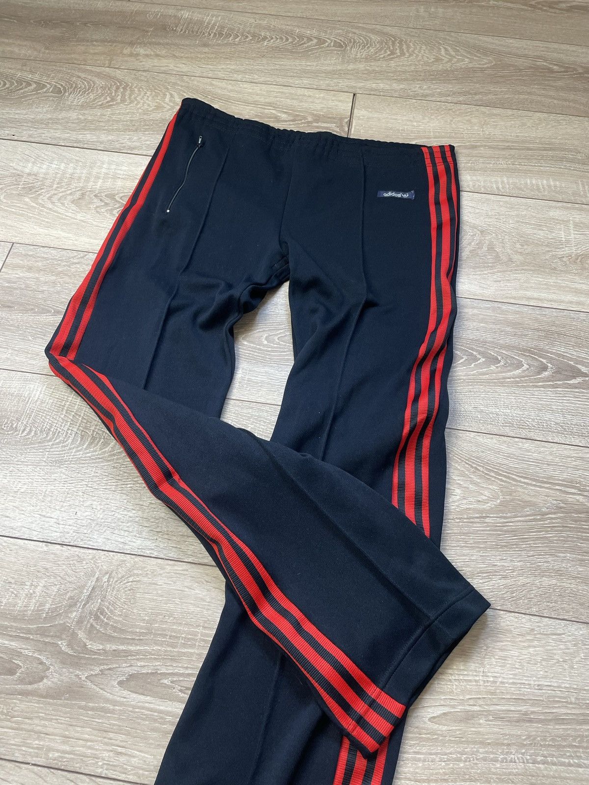 Adidas × Vintage Vintage Adidas 80s Track Pants Black Red Stripes Size US 36 / EU 52 - 2 Thumbnail