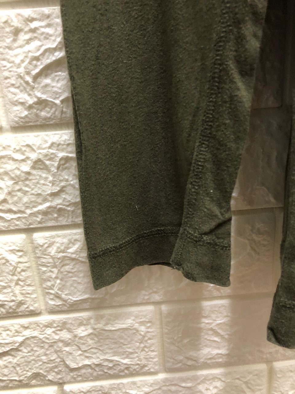 Vintage vintage Uniqlo Original wash for comfort sweater army green Size US L / EU 52-54 / 3 - 8 Thumbnail