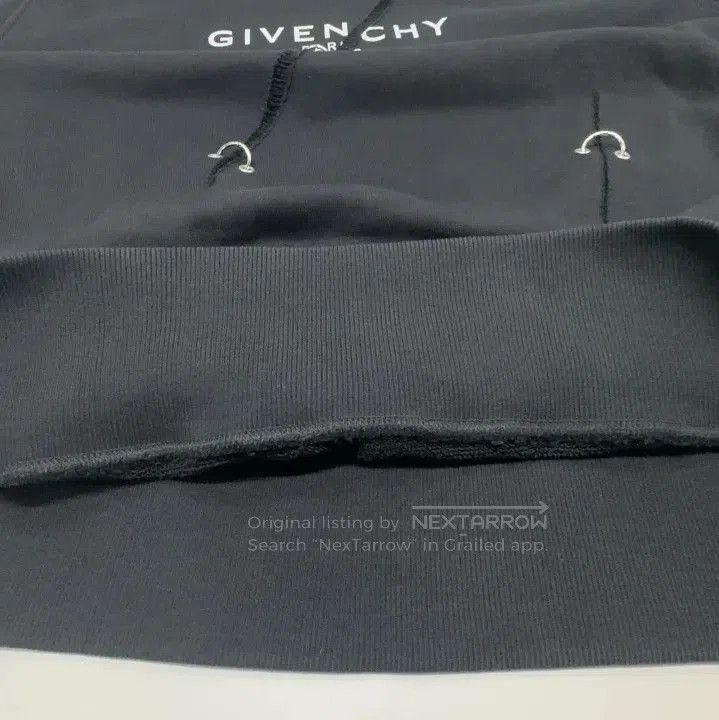 Givenchy Givenchy Logo Print Crewneck Long-Sleeve Sweatshirt. Size US L / EU 52-54 / 3 - 7 Thumbnail