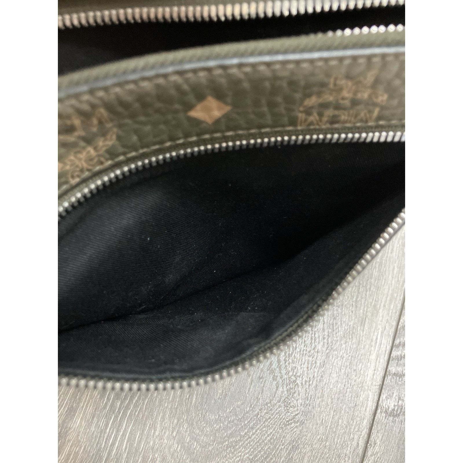 MCM MCM Visetos Backpack ' Khaki / Sea Turtle ' | GOOD CONDITION Size ONE SIZE - 12 Thumbnail