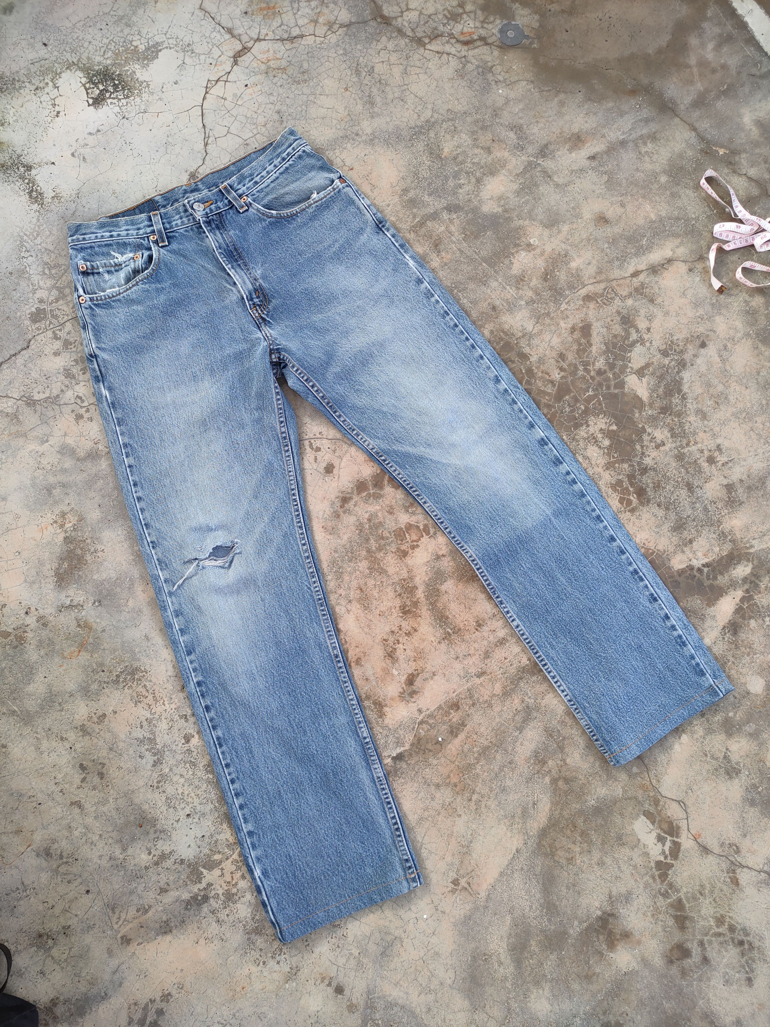 Levi's Vintage Clothing W32 LEVI'S 505 FADED DISTRESSED DENIM JEAN PANTS Size US 32 / EU 48 - 1 Thumbnail