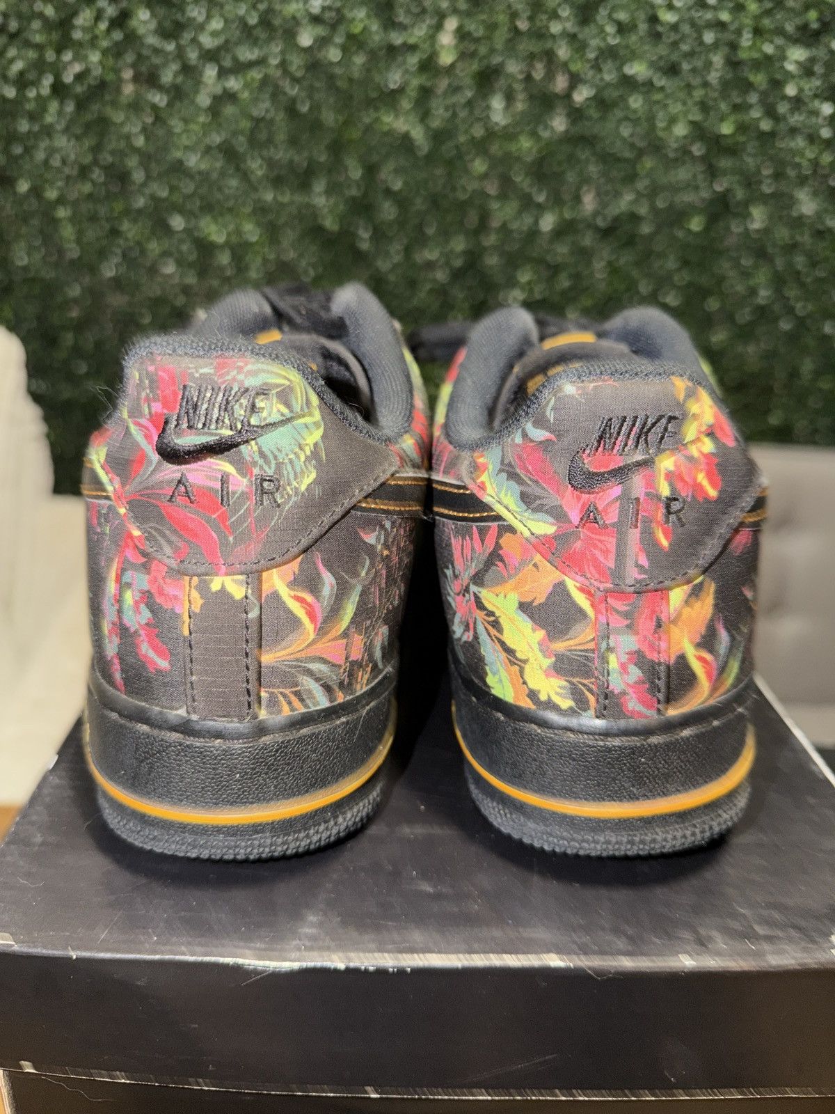 Nike Nike Airforce 1'07 LV8 "Floral Pack" Size US 11 / EU 44 - 6 Thumbnail
