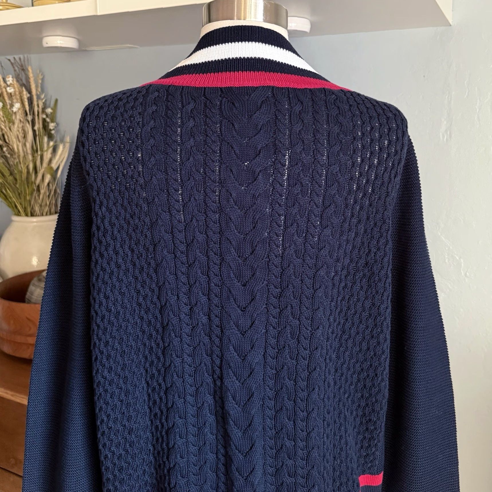 Brooks Brothers Brooks Brothers Red Fleece Sweater Women's XL Cable-Knit V-Neck Pullover Navy Size XL / US 12-14 / IT 48-50 - 5 Thumbnail
