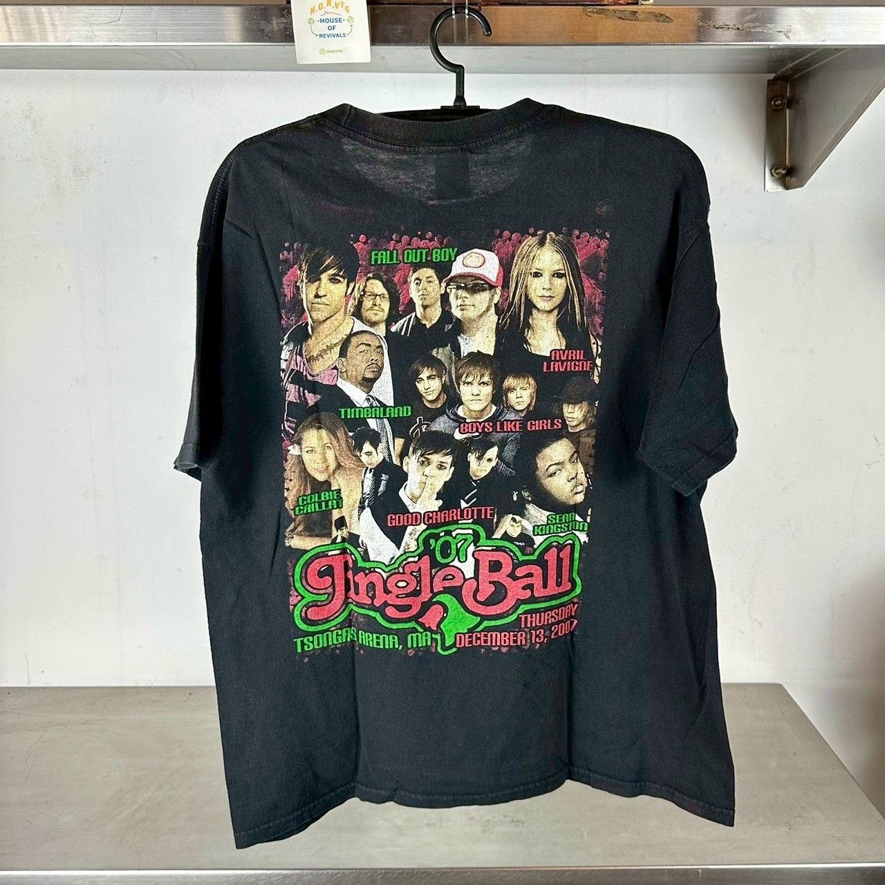 Vintage 2007 Jingle Ball Festival Avril Lavigne T-Shirt