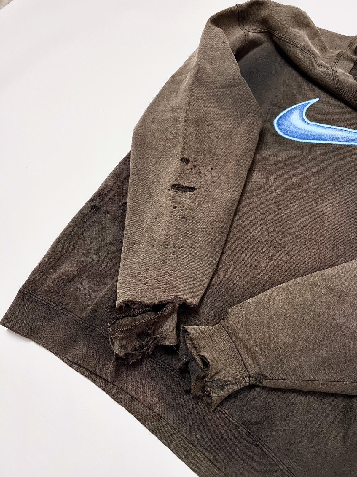 Nike 1990s Nike Bigswoosh Distressed Sweatshirt Destroyed Faded Size US M / EU 48-50 / 2 - 9 Thumbnail