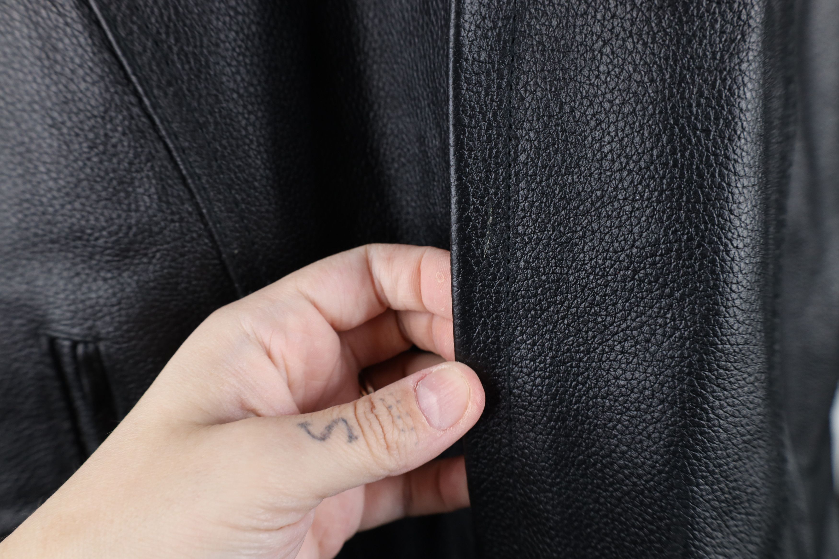 Vintage Vintage 90s Streetwear Lined Heavy Leather Motorcycle Jacket Size US XXL / EU 58 / 5 - 12 Thumbnail