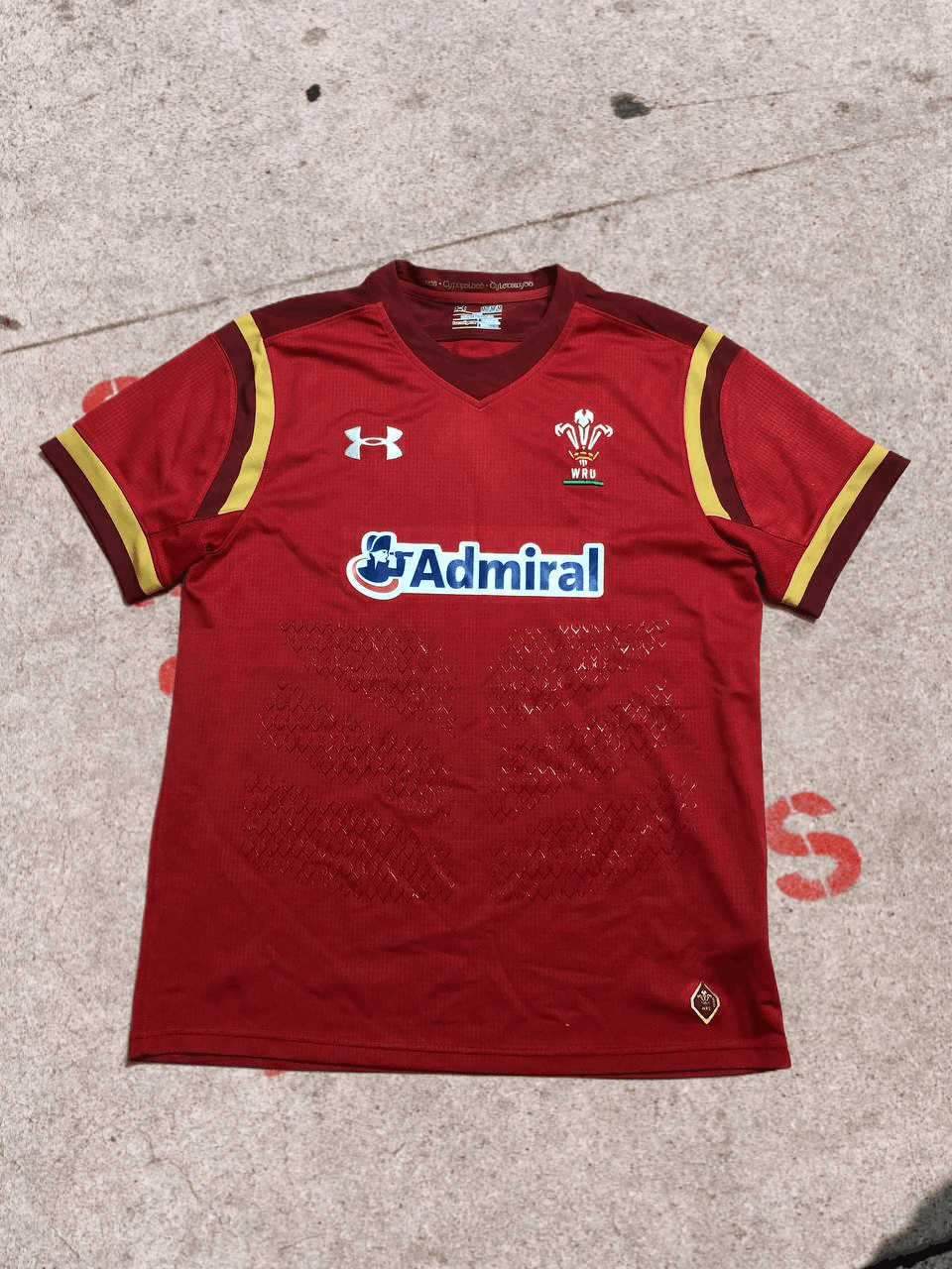 Under Armour Wales WRU Under Armour HeatGear Admiral Rugby Jersey Size US M / EU 48-50 / 2 - 1 Thumbnail