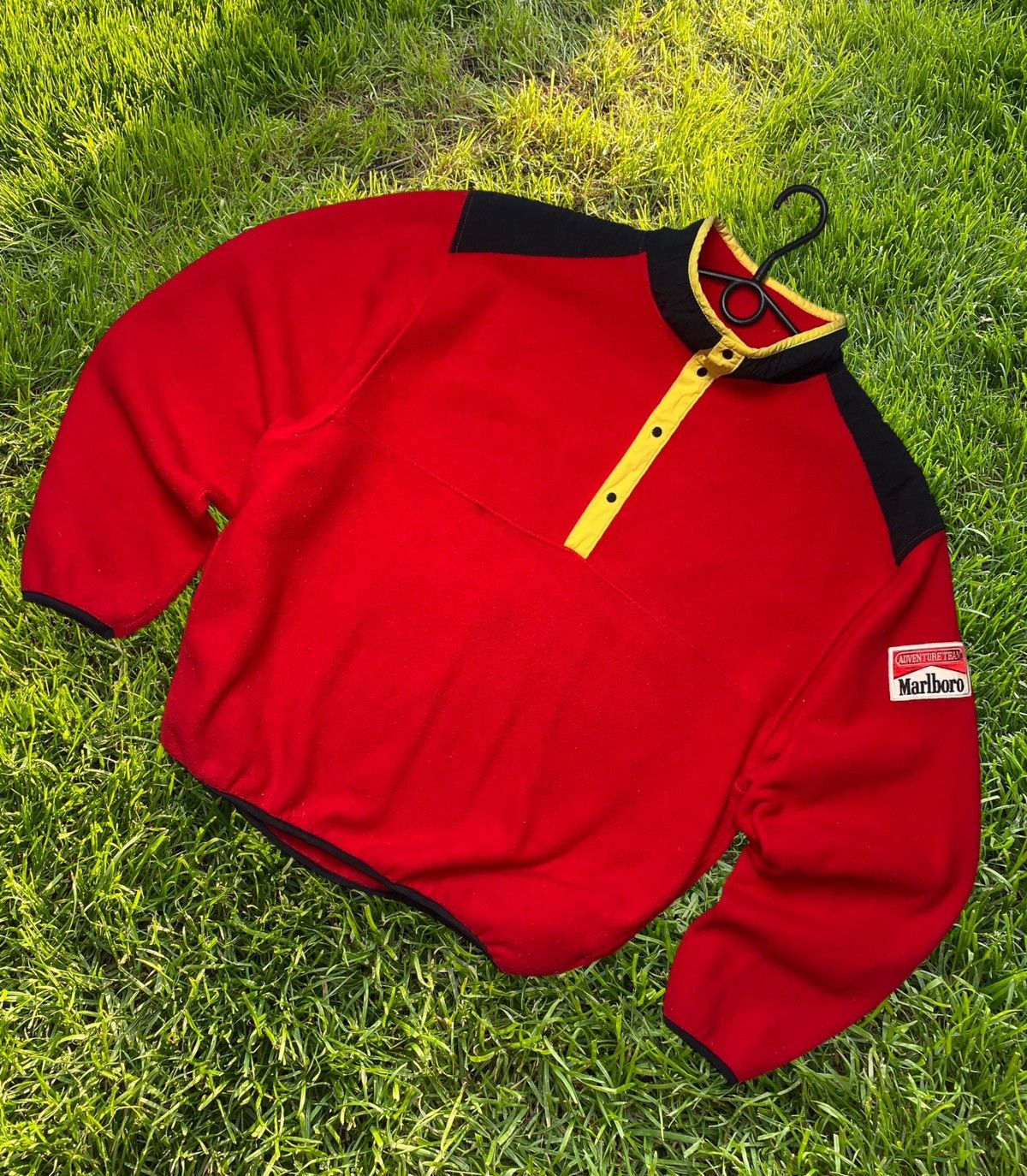 image of Vintage Marlboro Fleece Sweatshirt Jacket Size Llogo in Red, Men's