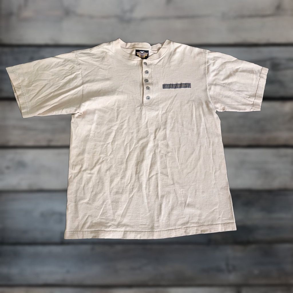 Harley Davidson VINTAGE Harley-Davidson Henley Tee Shirt S/M Beige VGUC Biker Shirt Adult Mens Size S/M Cotton Tee Shirt Logo Button Henley 90s Motorcycle - Mens Size US S / EU 44-46 / 1 - 1 Thumbnail