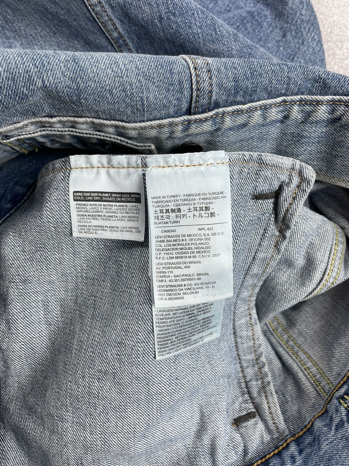 Levi's × Levi's Vintage Clothing Levi’s Denim Trucker Jacket Men’s Size US S / EU 44-46 / 1 - 12 Thumbnail