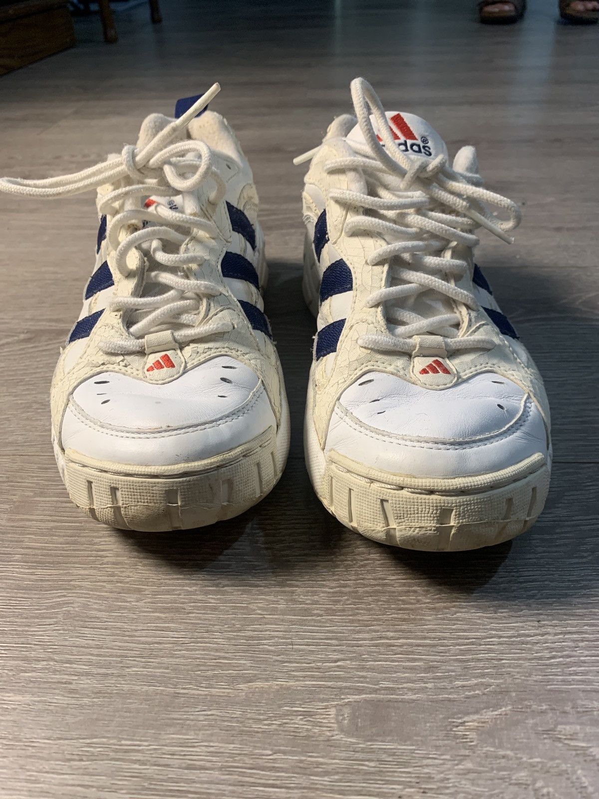 Adidas × Vintage Vintage Adidas Shoes 1998 Size US 8.5 / EU 41-42 - 3 Thumbnail