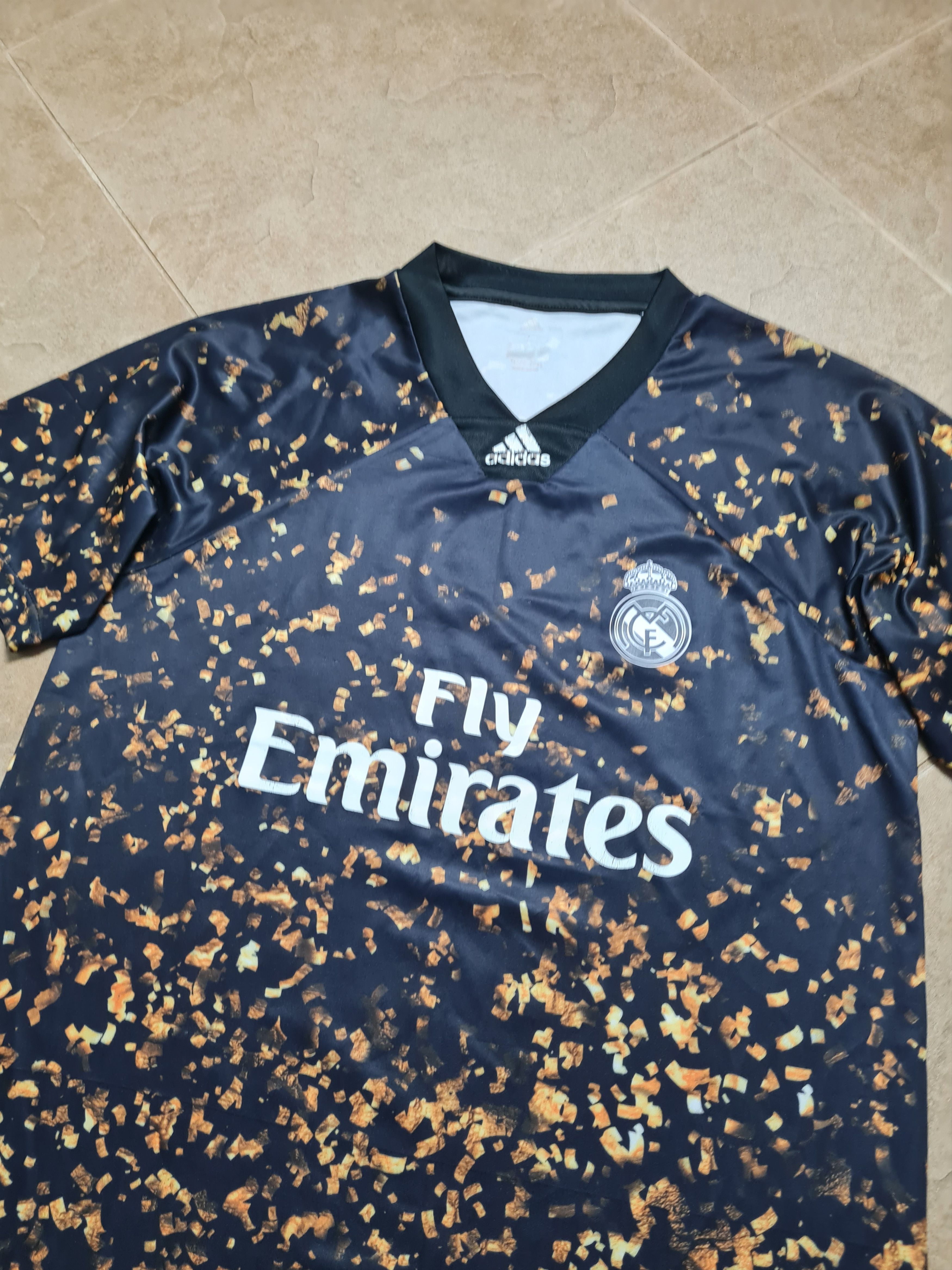 Adidas Real Madrid 2019/2020 EA Sports Fourth Soccer Shirt EJ5563 Size US L / EU 52-54 / 3 - 3 Thumbnail