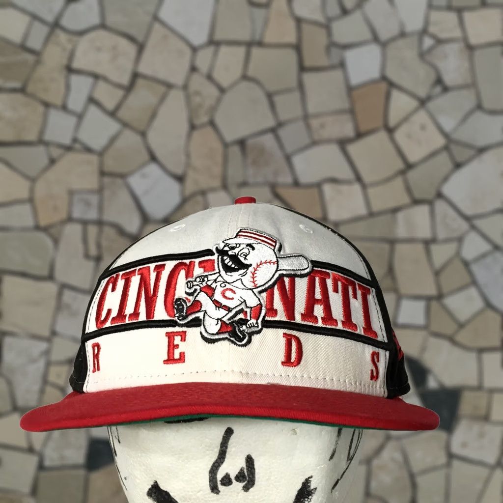 New Era Cincinnati Reds Hat New Era MLB Baseball Cap Mens Adjustable Red Canvas Solid Pattern Sports Baseball Cap Mens Size ONE SIZE - 1 Thumbnail